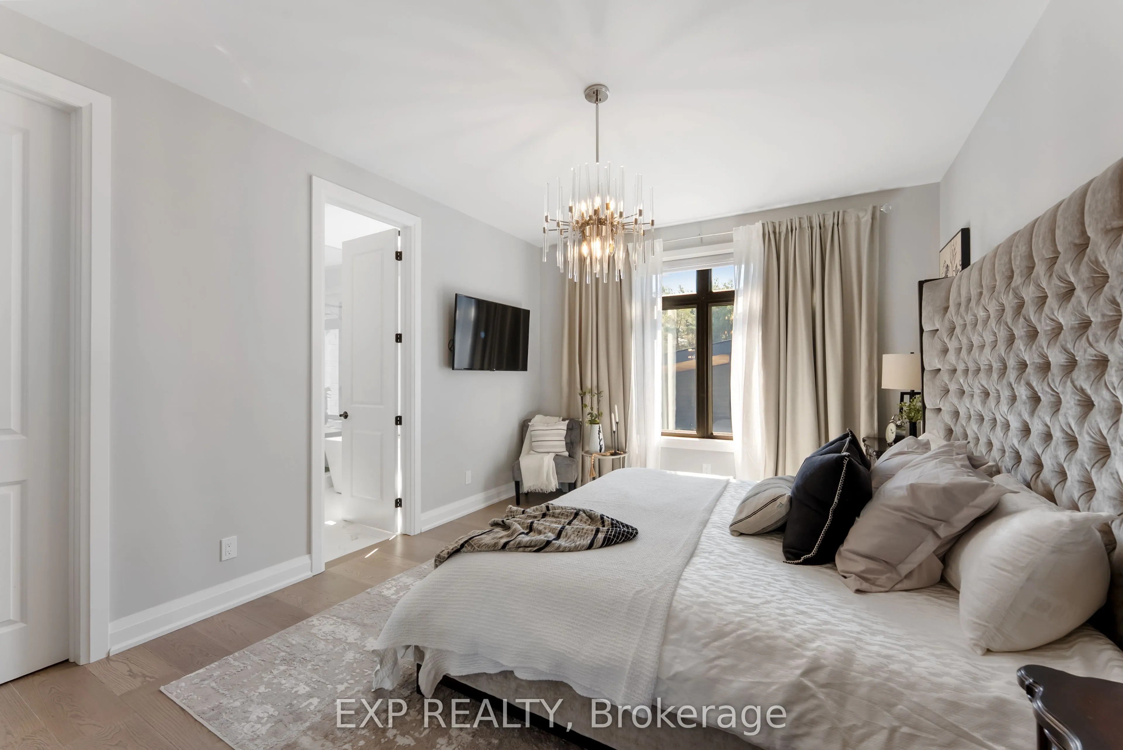 63 Charles Tilley Crescent