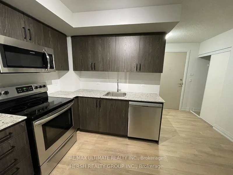 20 Meadowglen Place, #725