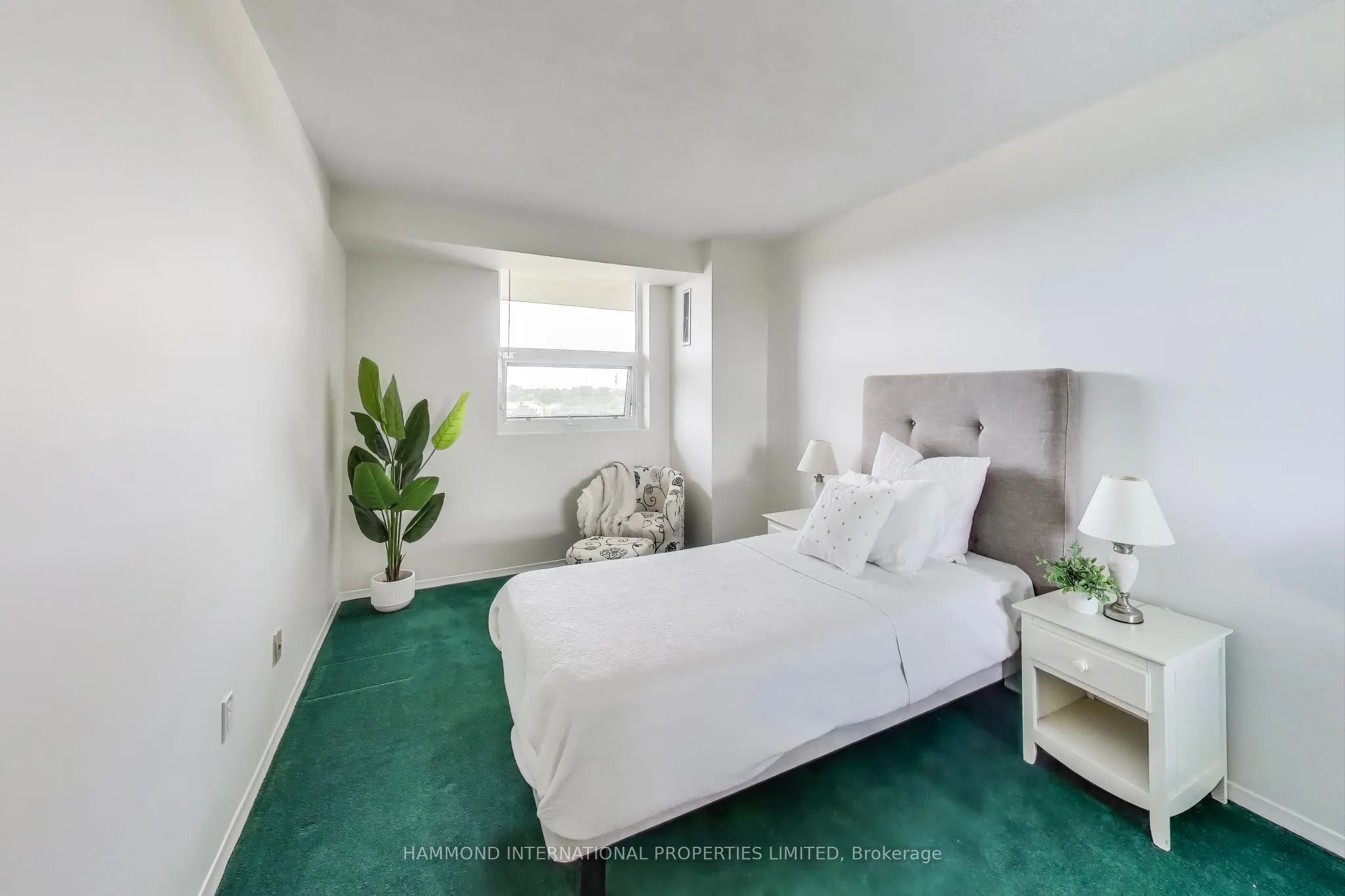 10 Dean Park Road, #416