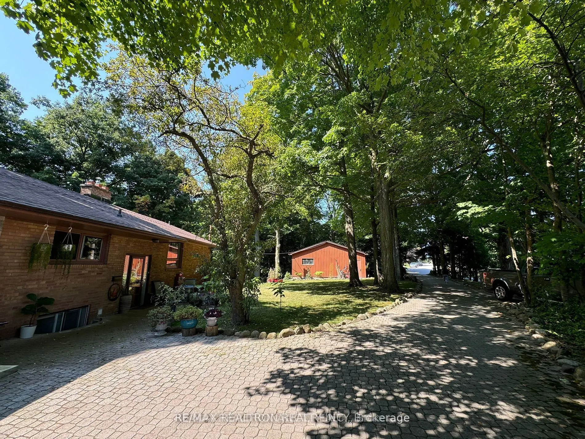 114 Ridgewood Road