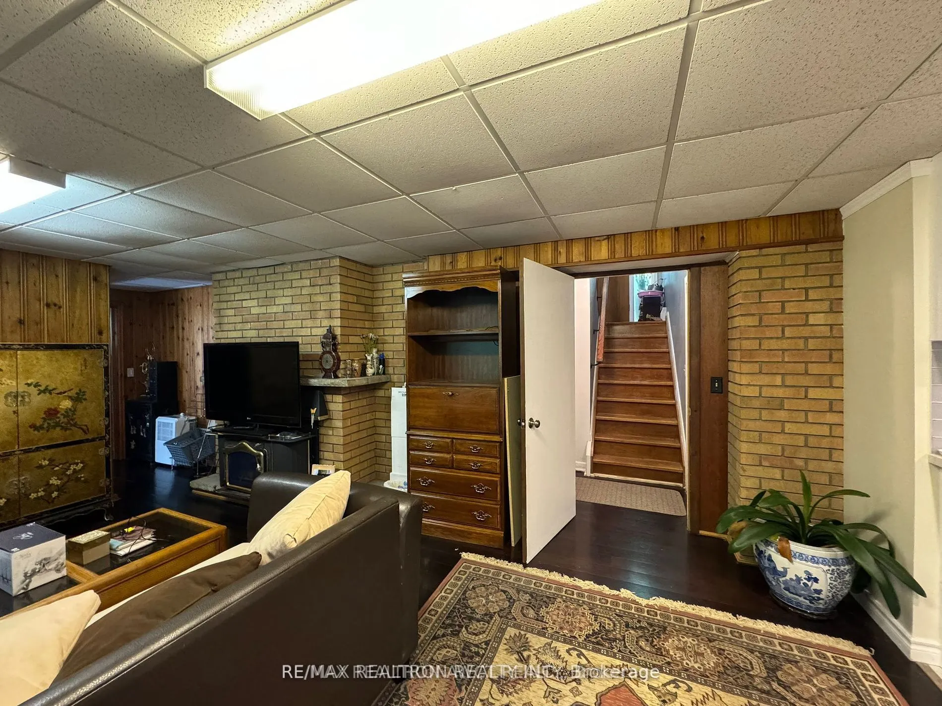 114 Ridgewood Road