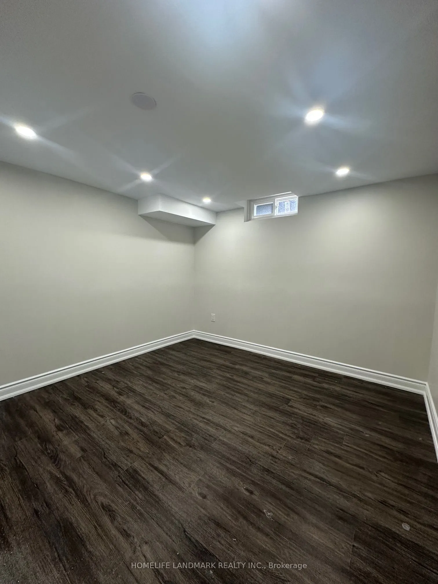 79 Ingleton Boulevard, #BASEMENT