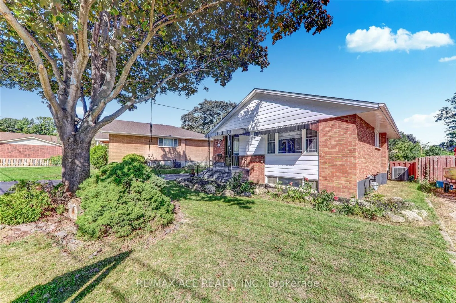 571 Farewell Street