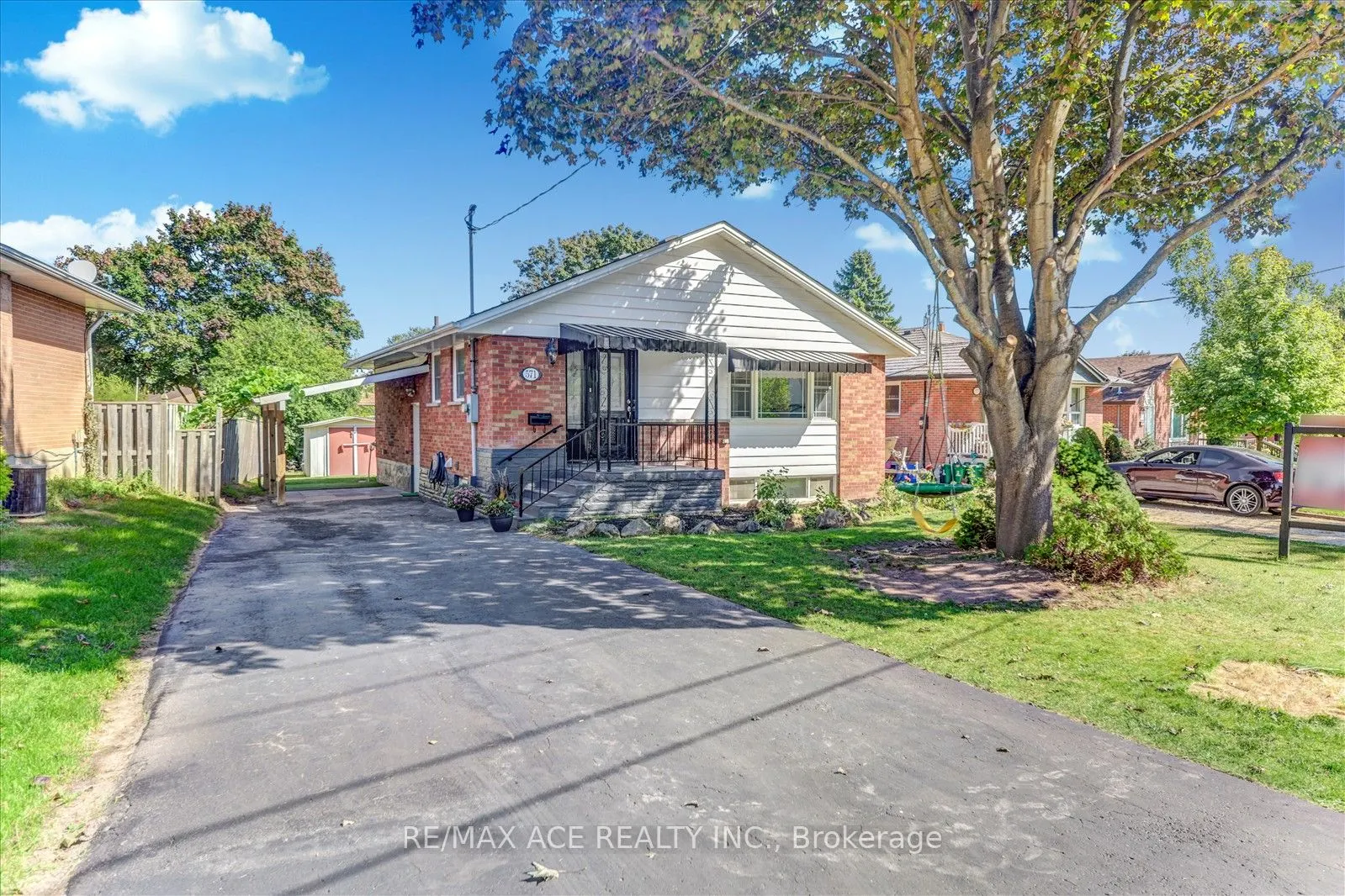 571 Farewell Street
