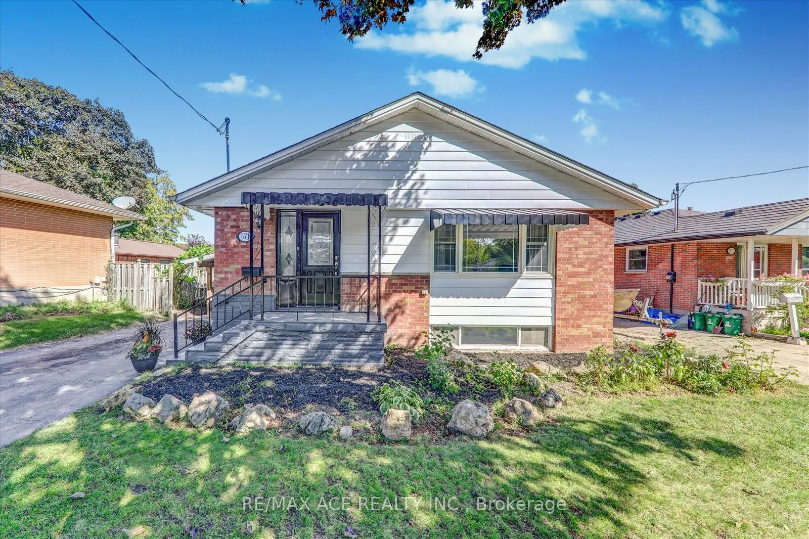 571 Farewell Street