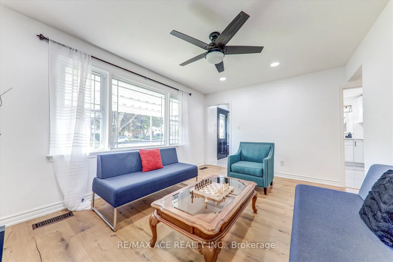 571 Farewell Street