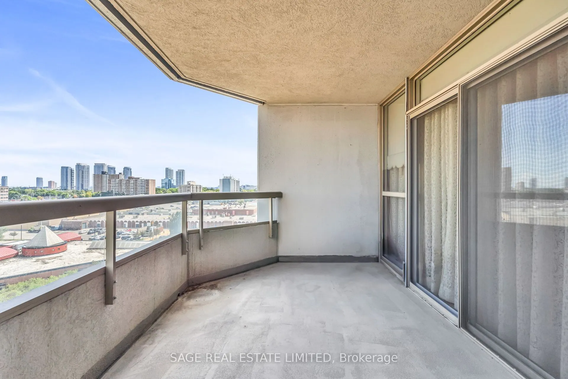 138 Bonis Avenue, #1026