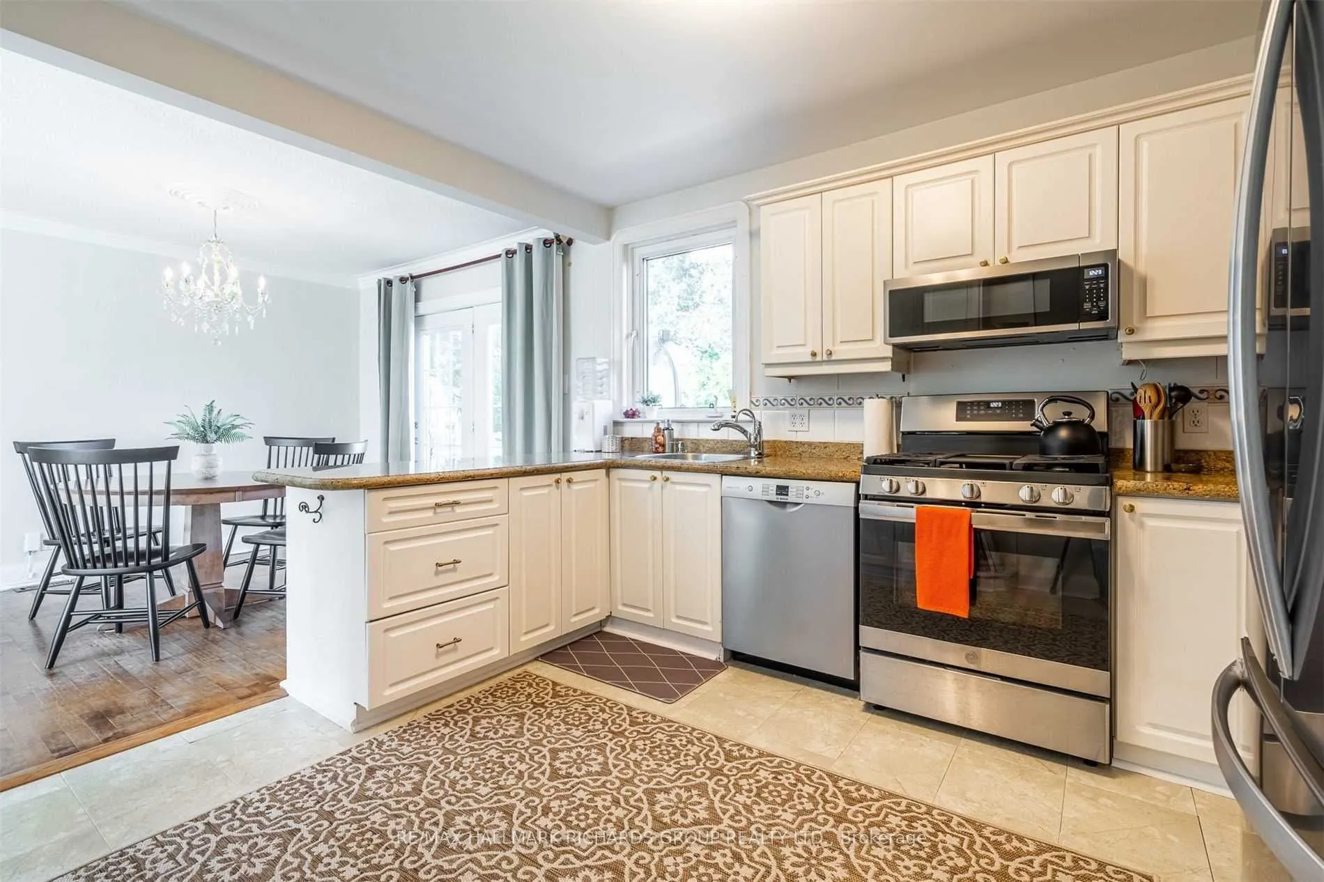 32 Briar Dale Boulevard