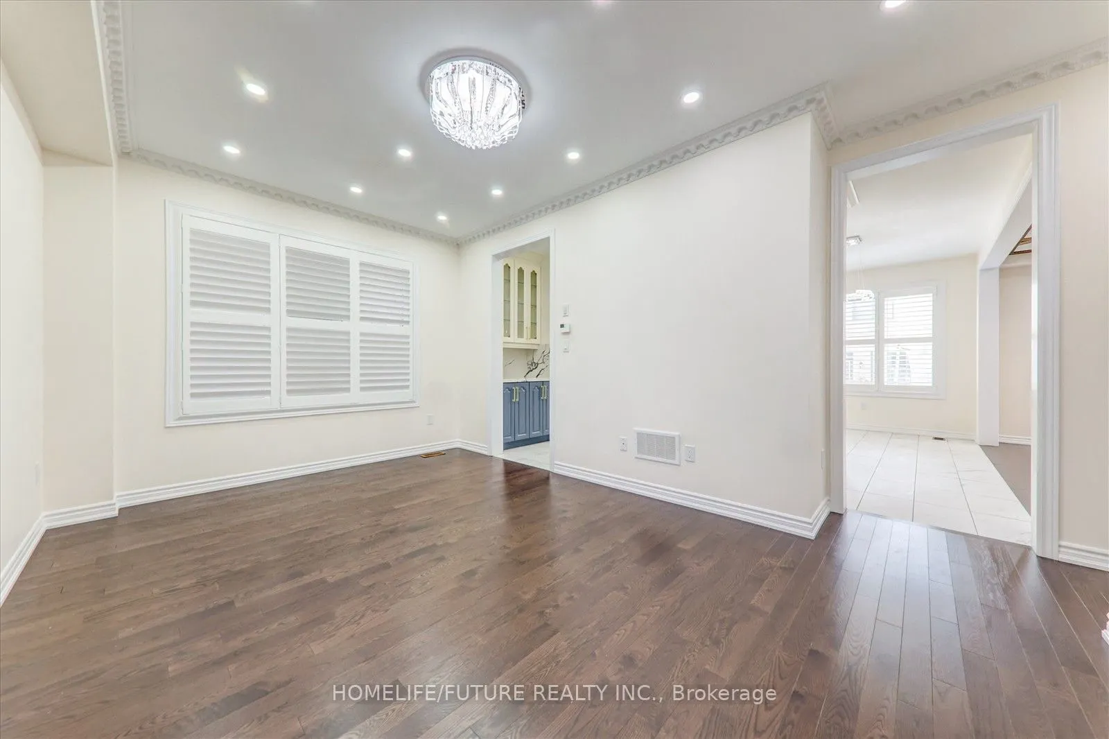64 Swordfish Drive