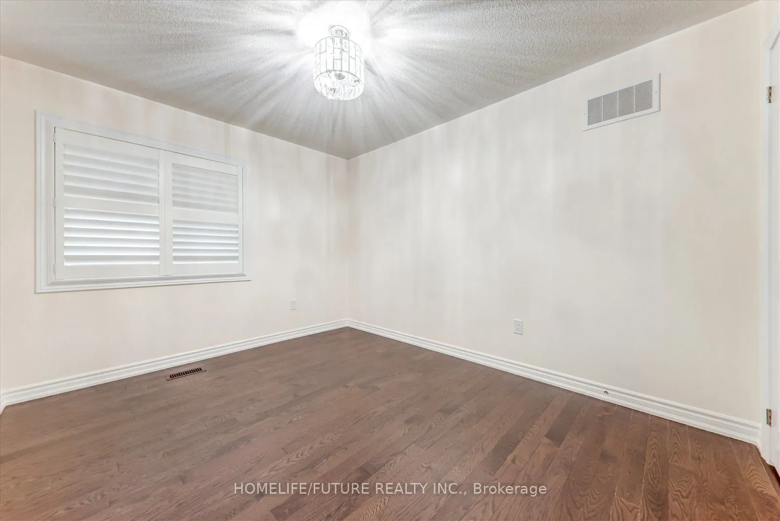 64 Swordfish Drive