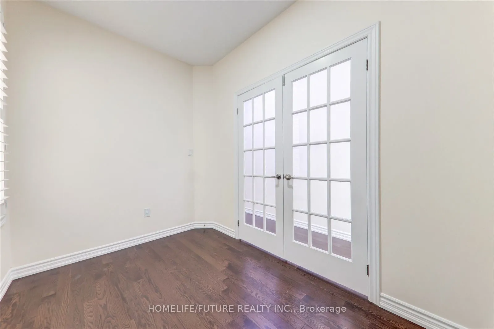 64 Swordfish Drive
