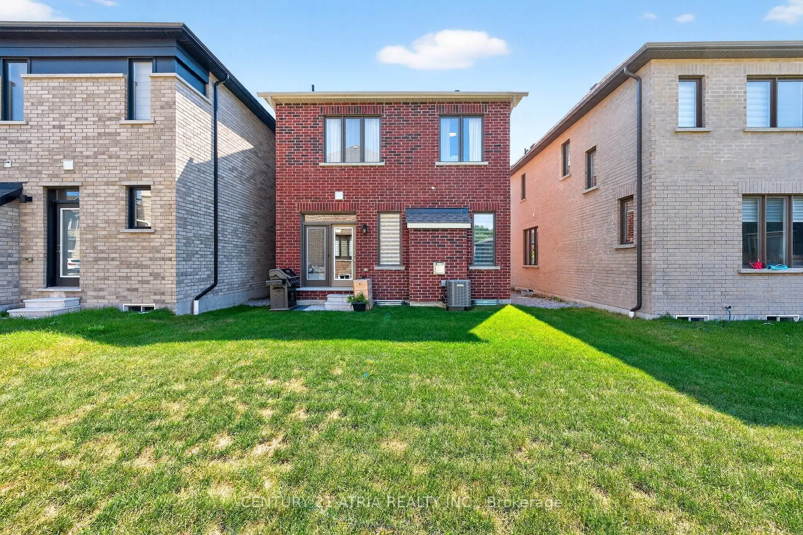 2888 Foxden Square