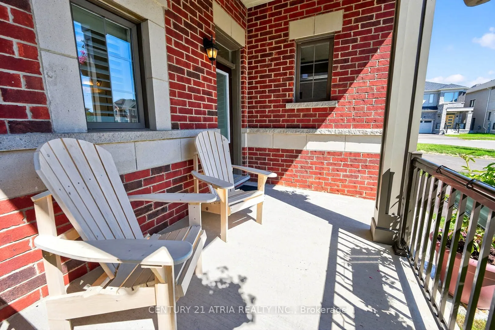 2888 Foxden Square