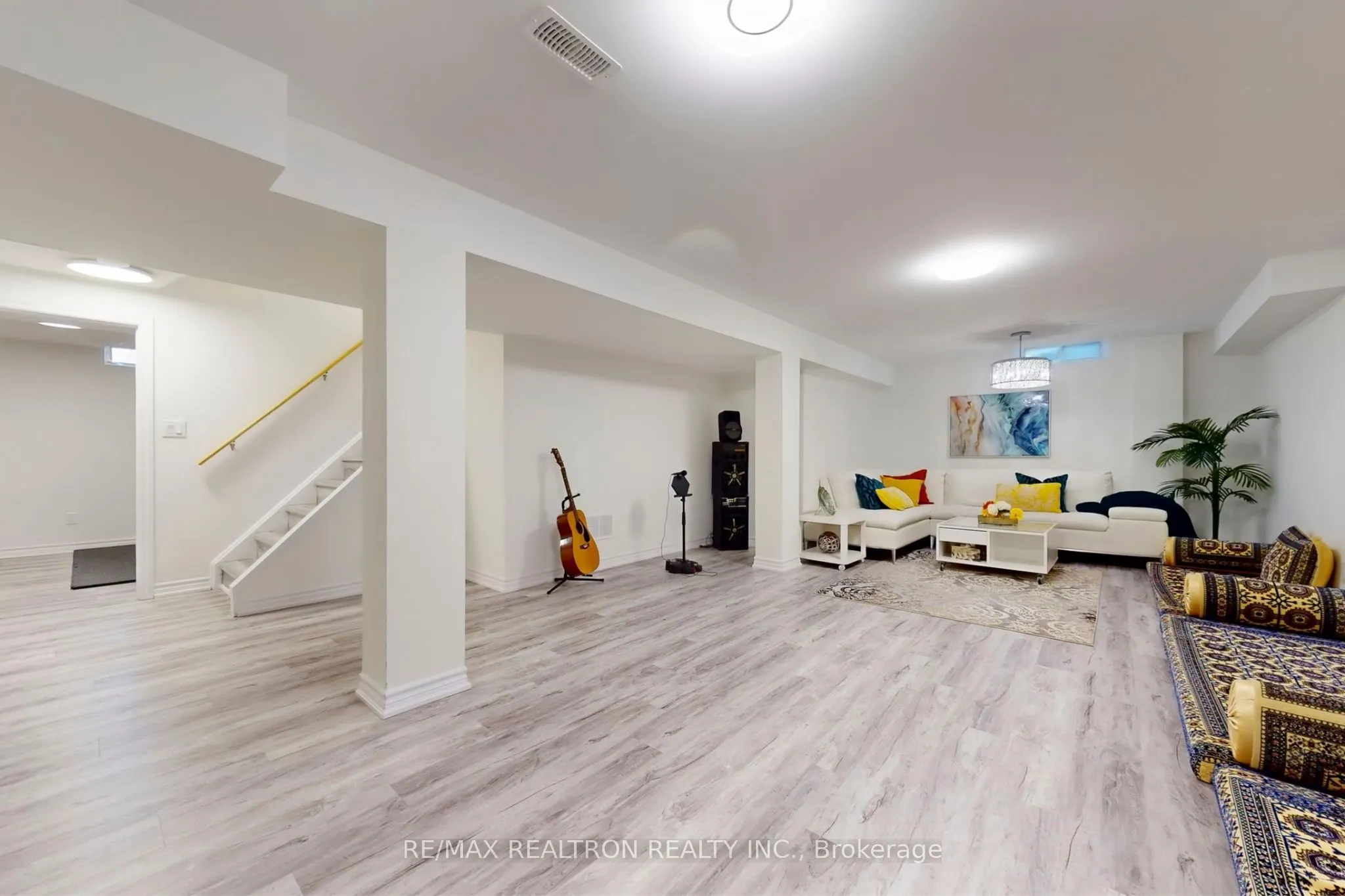 1223 Fawndale Road