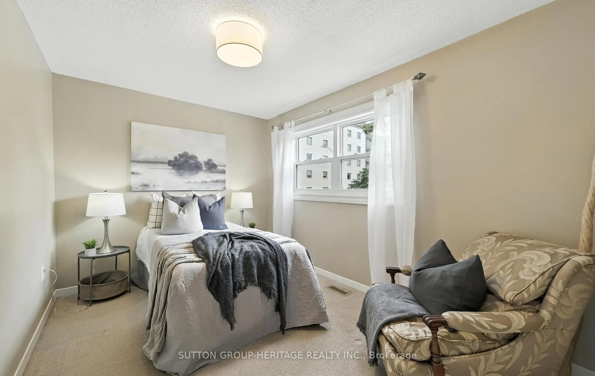 2 Frazer Road