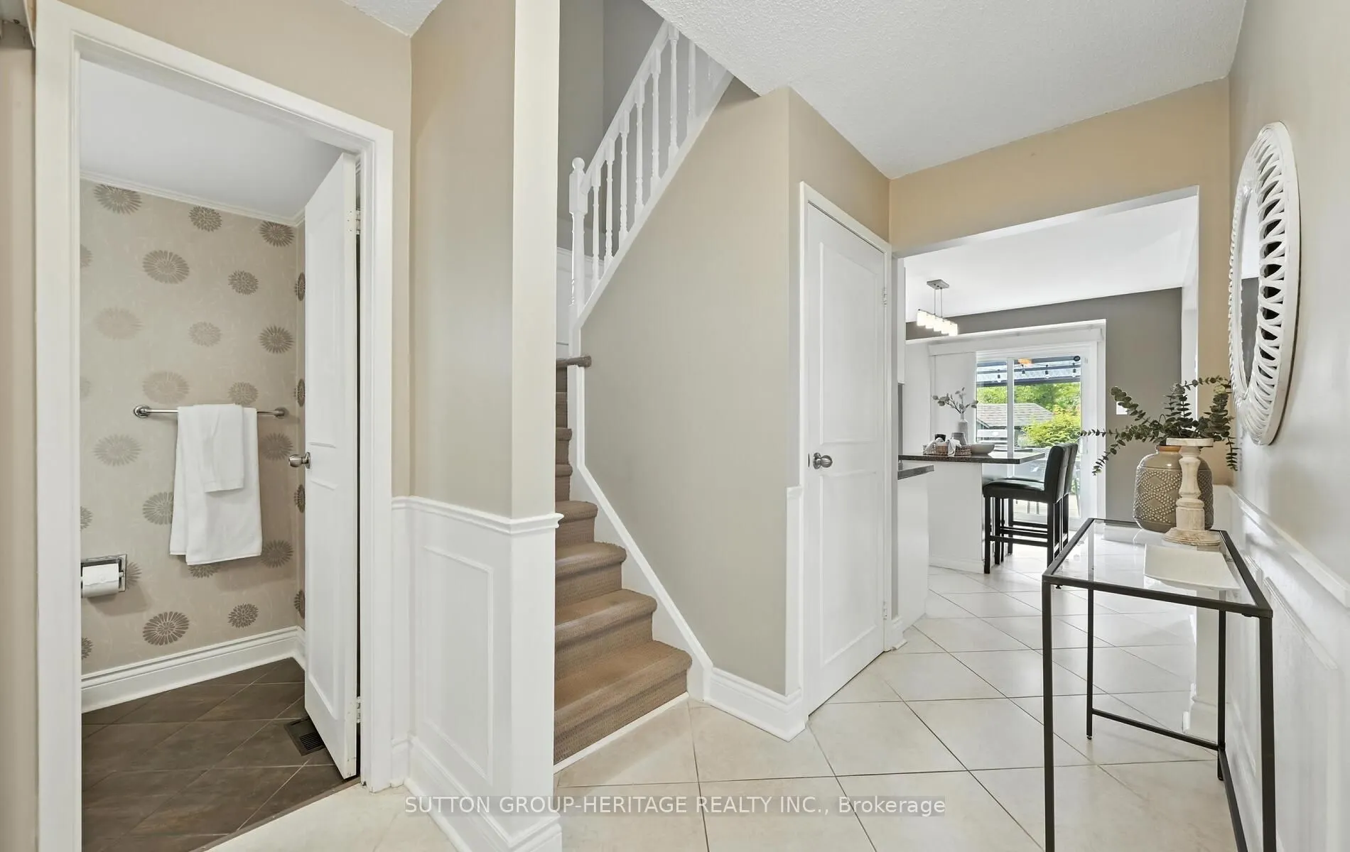 2 Frazer Road