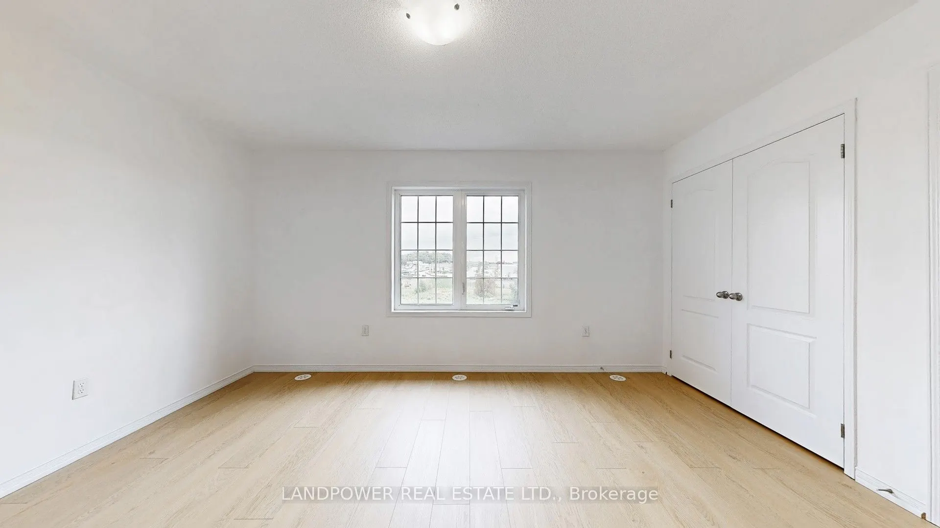 2655 Deputy Minister Path, #28