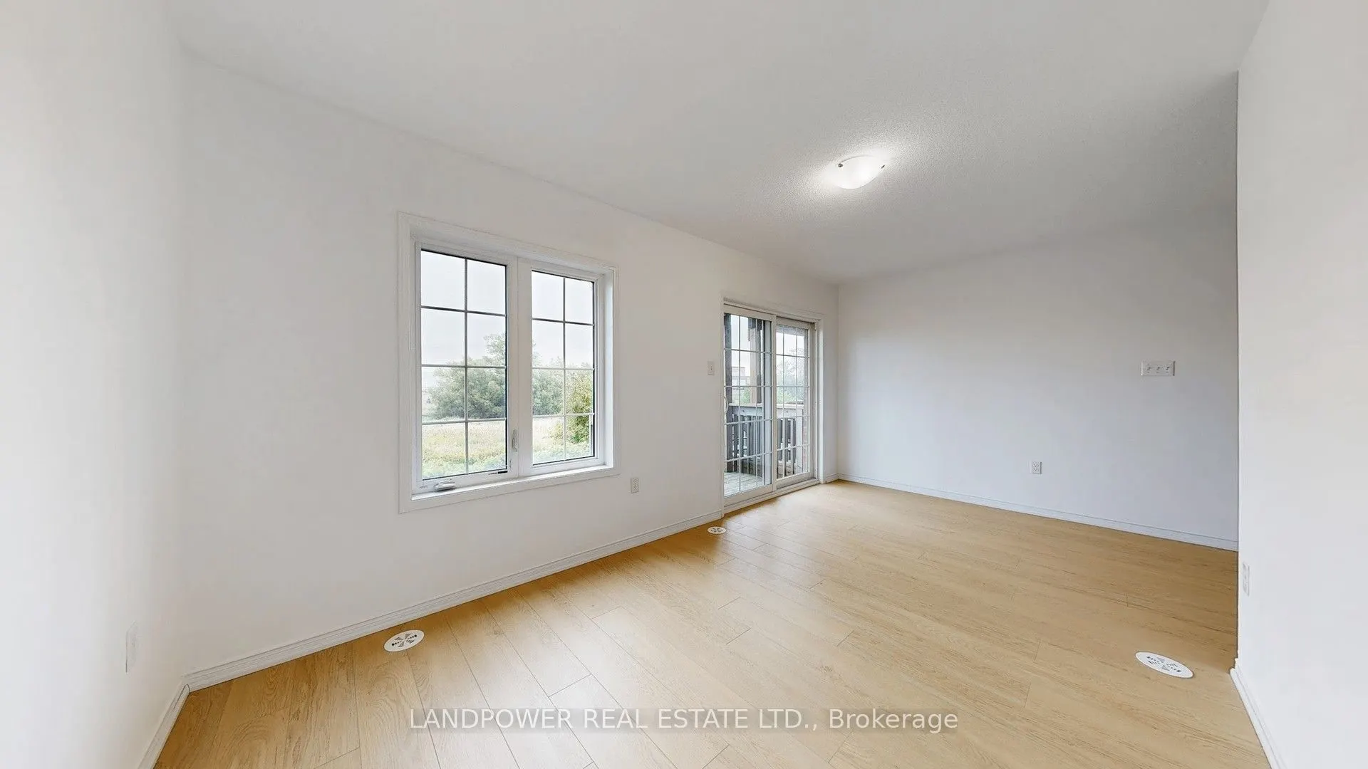 2655 Deputy Minister Path, #28