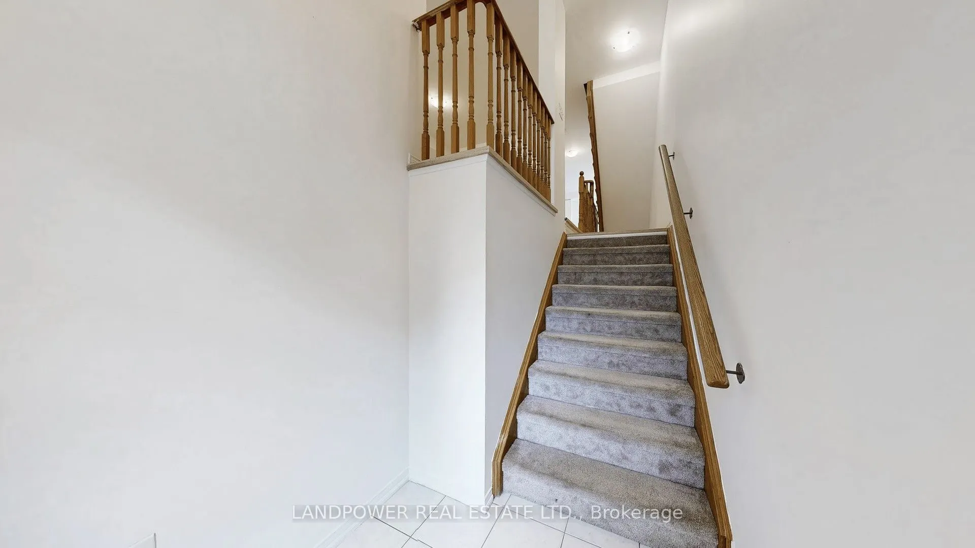 2655 Deputy Minister Path, #28