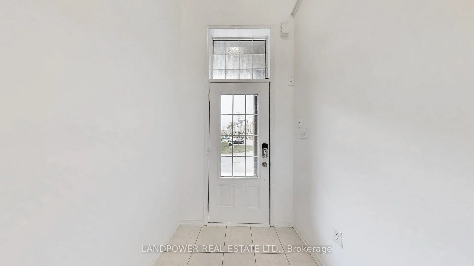 2655 Deputy Minister Path, #28