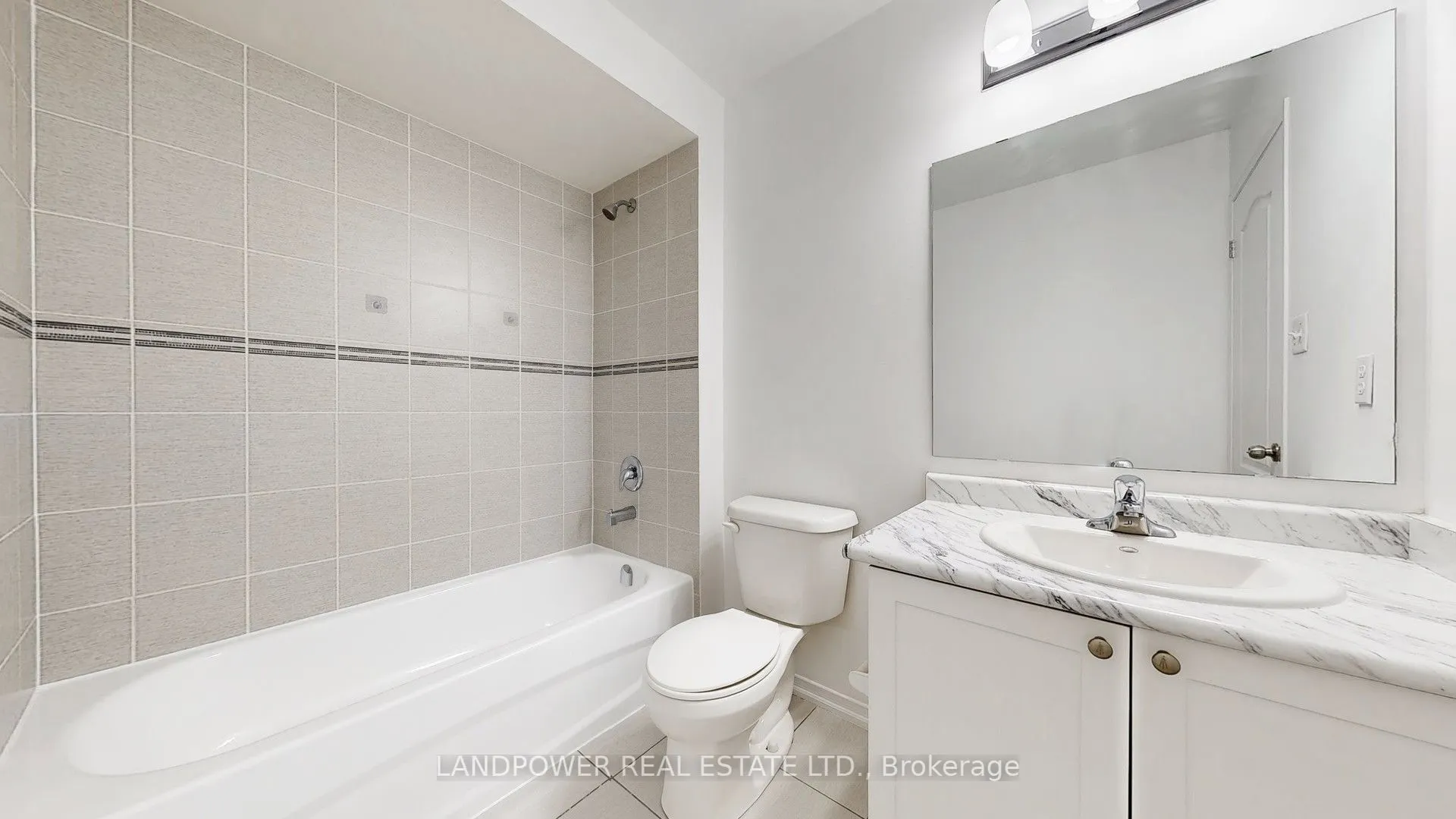 2655 Deputy Minister Path, #28
