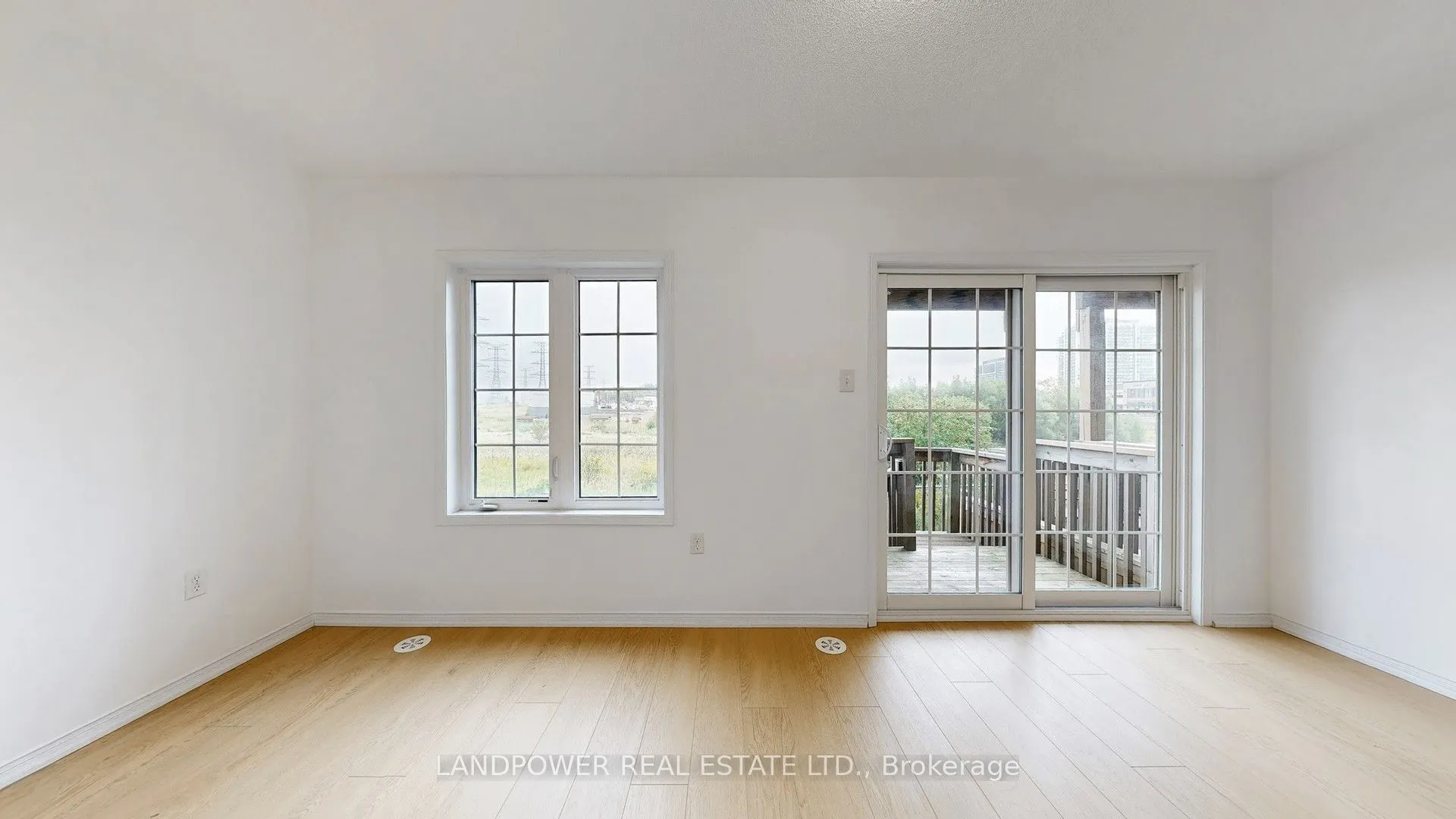 2655 Deputy Minister Path, #28