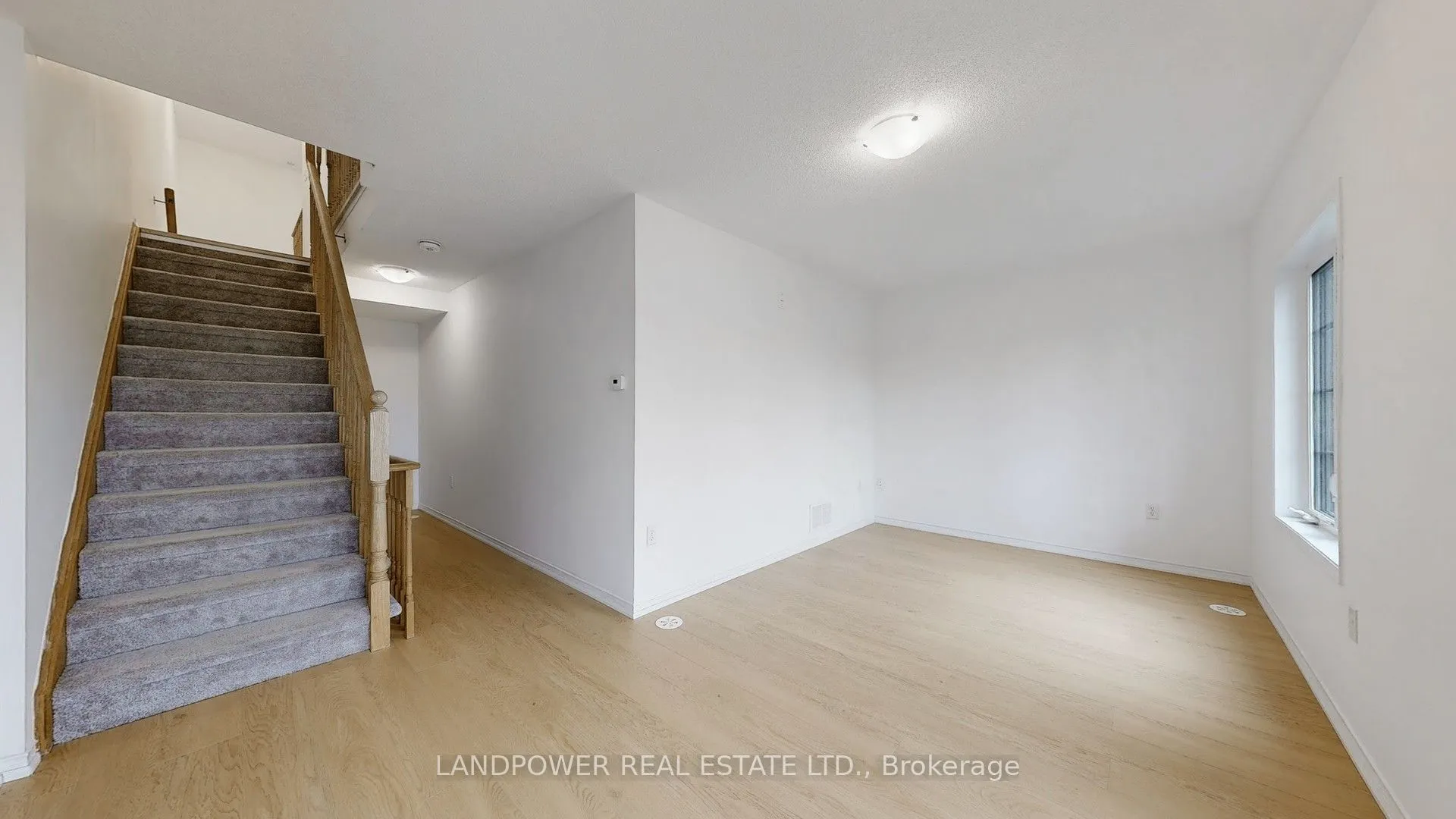2655 Deputy Minister Path, #28