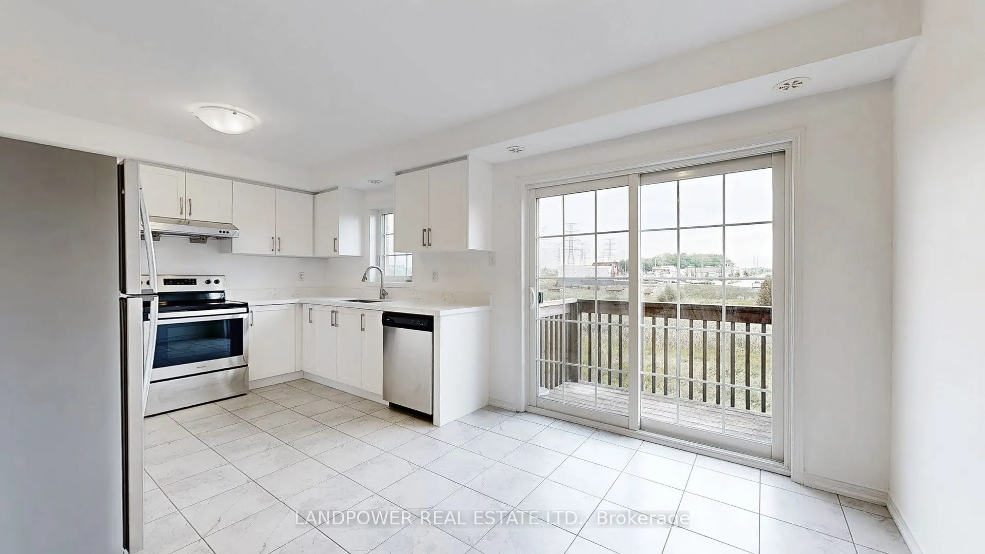 2655 Deputy Minister Path, #28