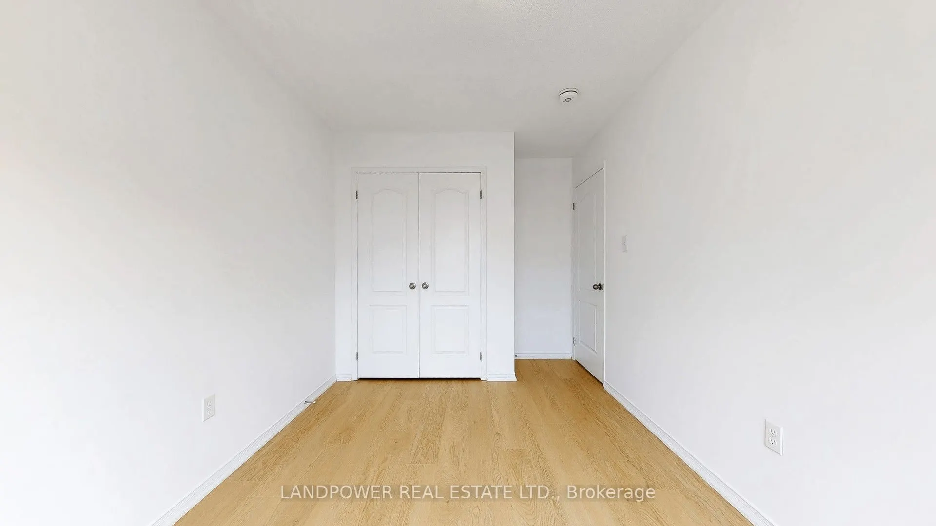 2655 Deputy Minister Path, #28
