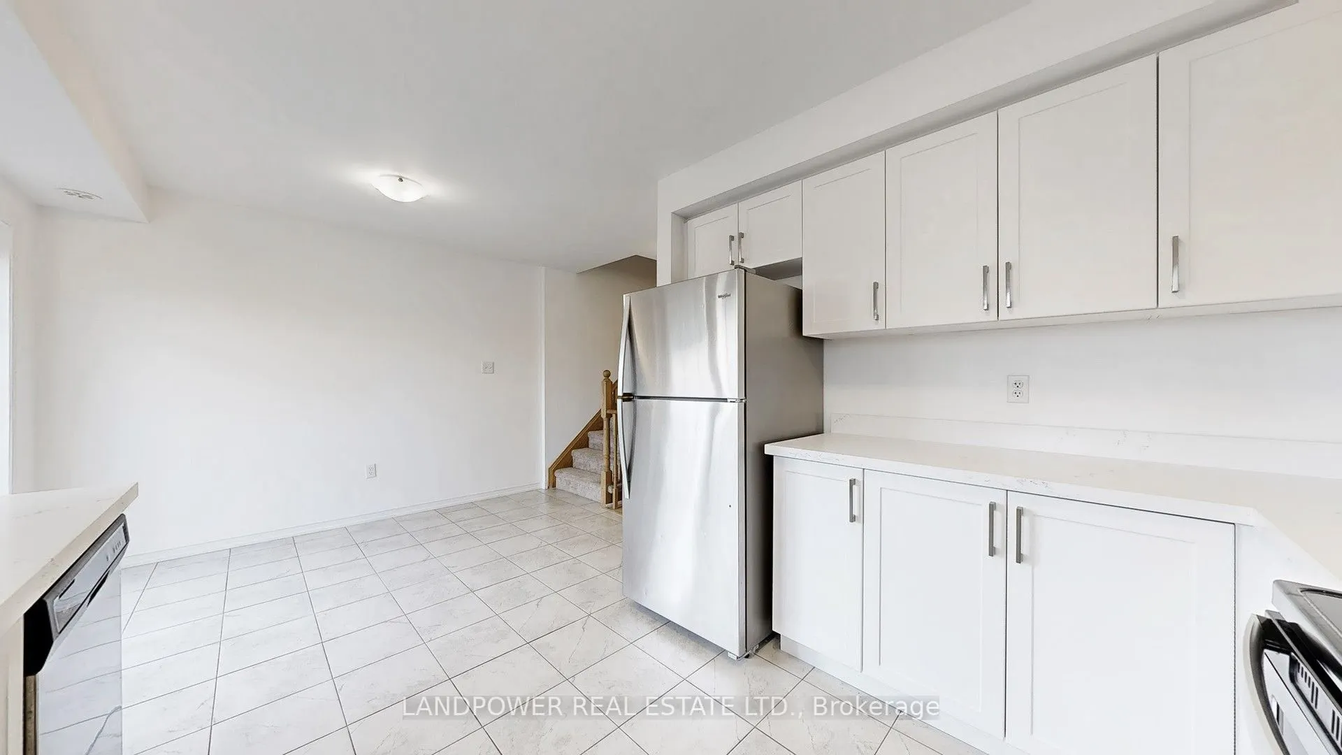 2655 Deputy Minister Path, #28