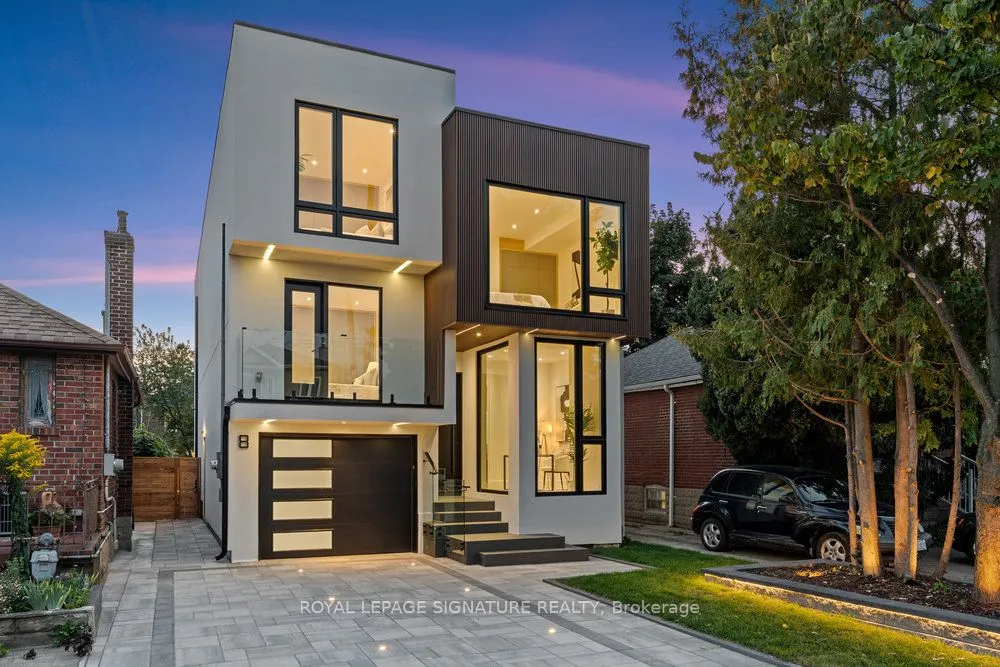8 St Hubert Avenue
