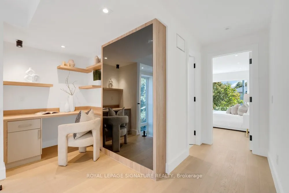 8 St Hubert Avenue