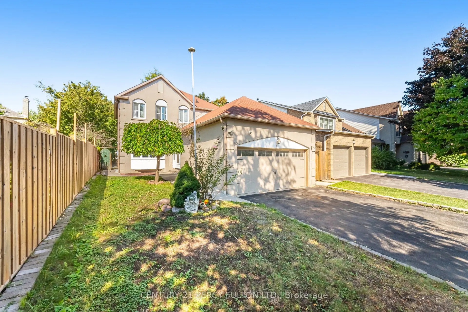4 Radford Drive