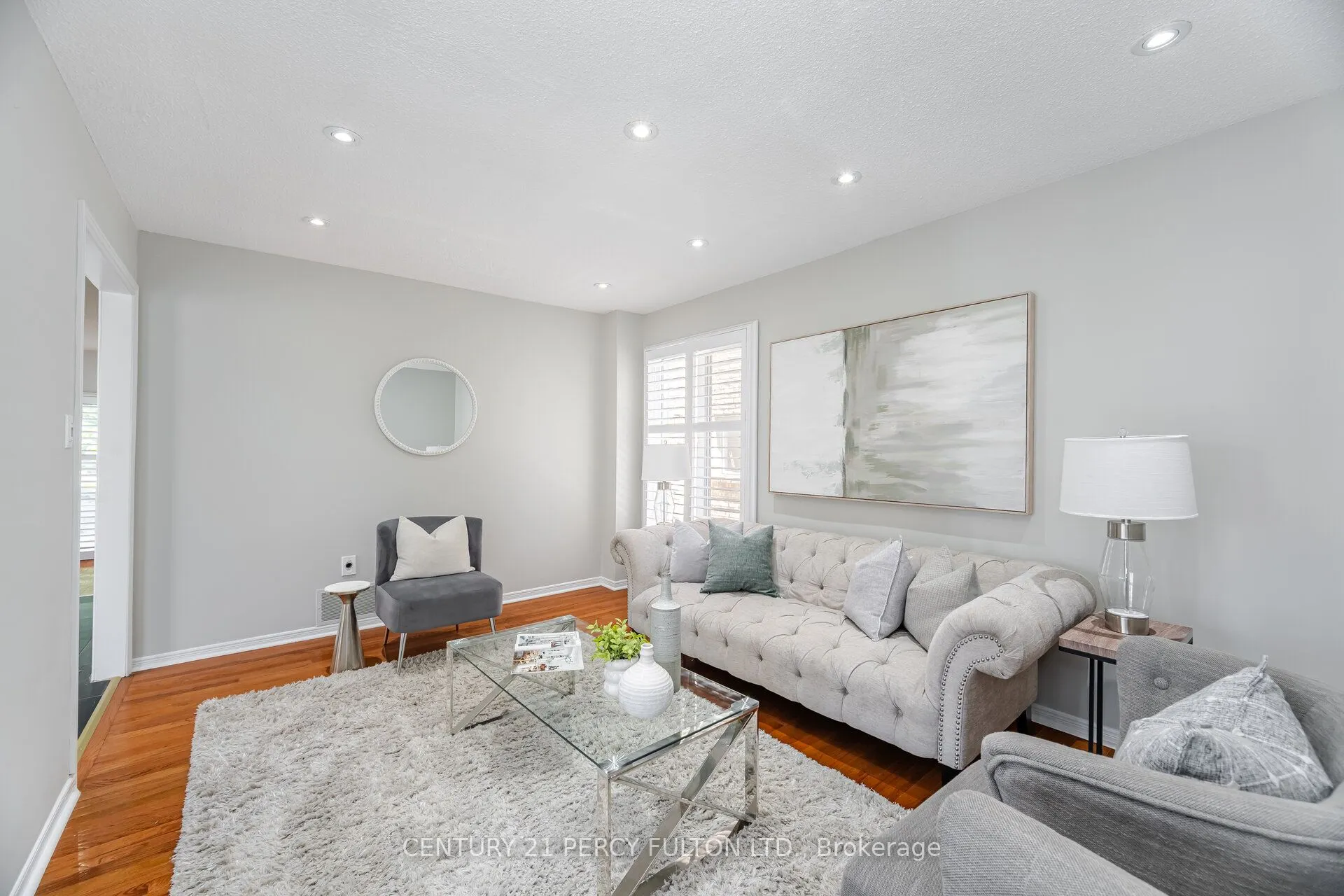 4 Radford Drive
