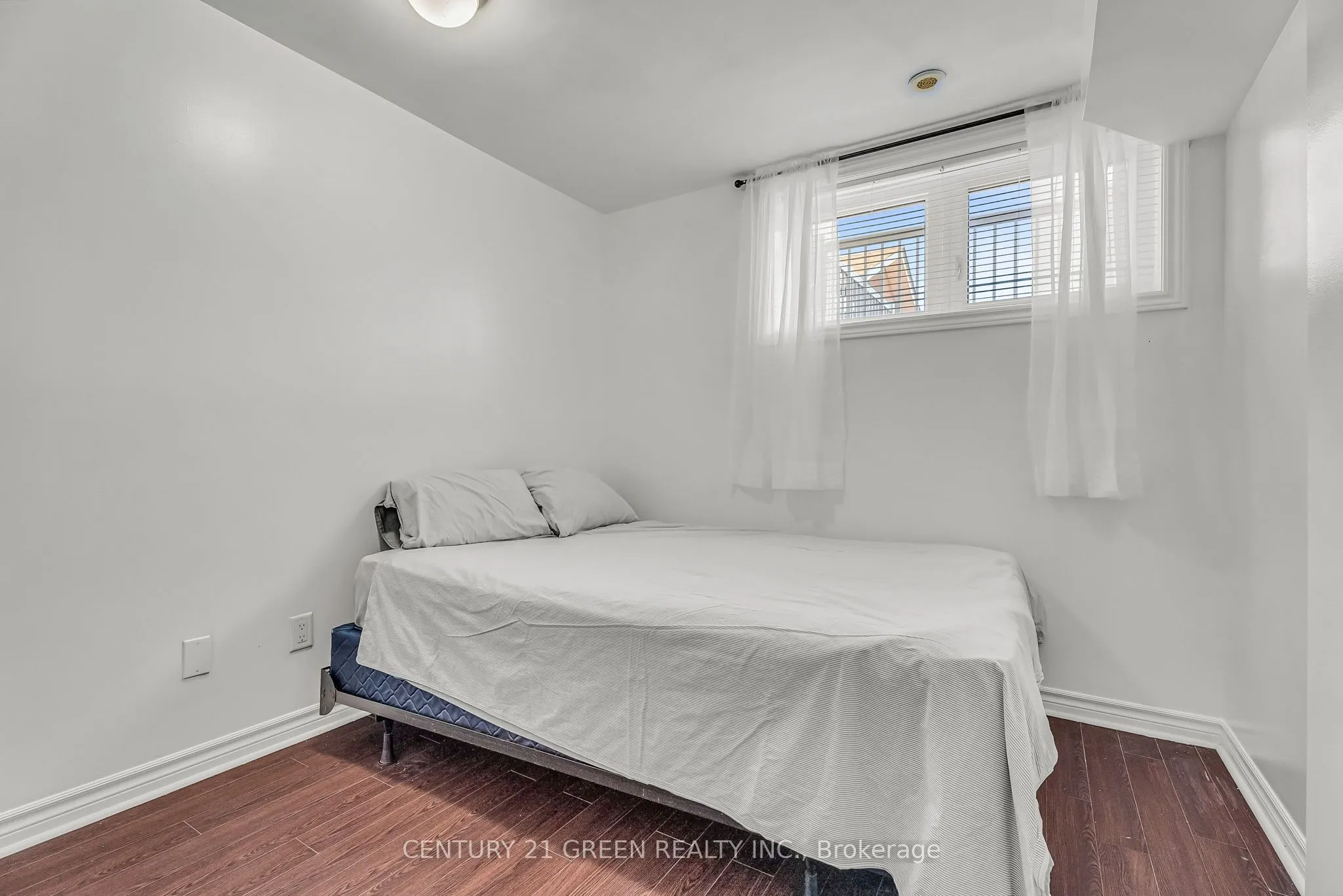 1775 MARKHAM Road, #108