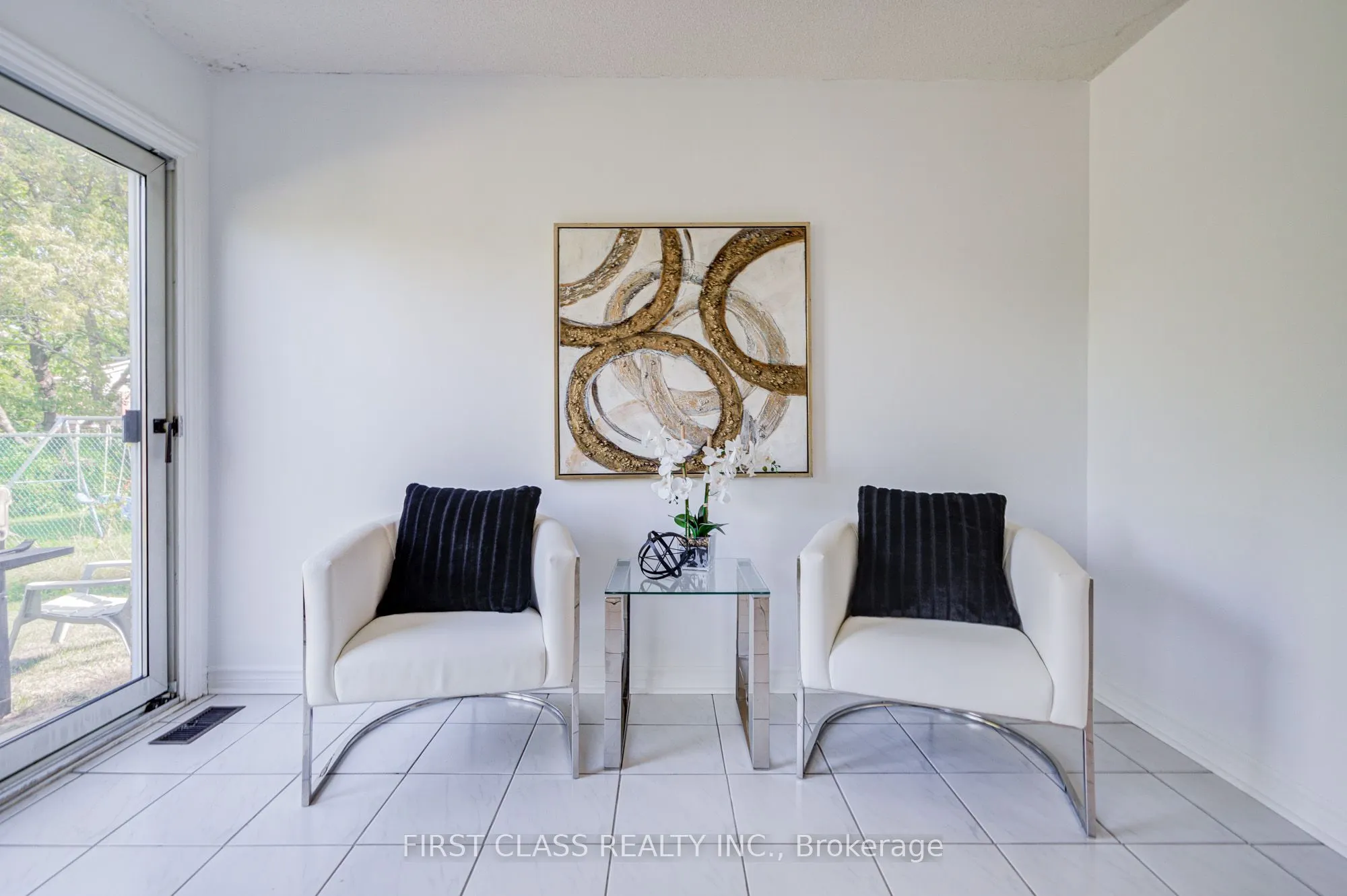 53 Treetops Court