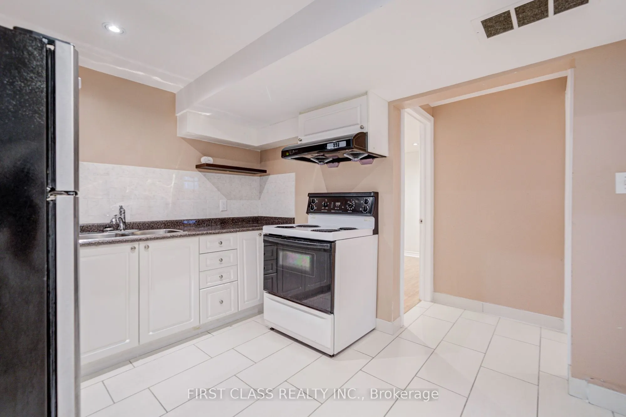53 Treetops Court