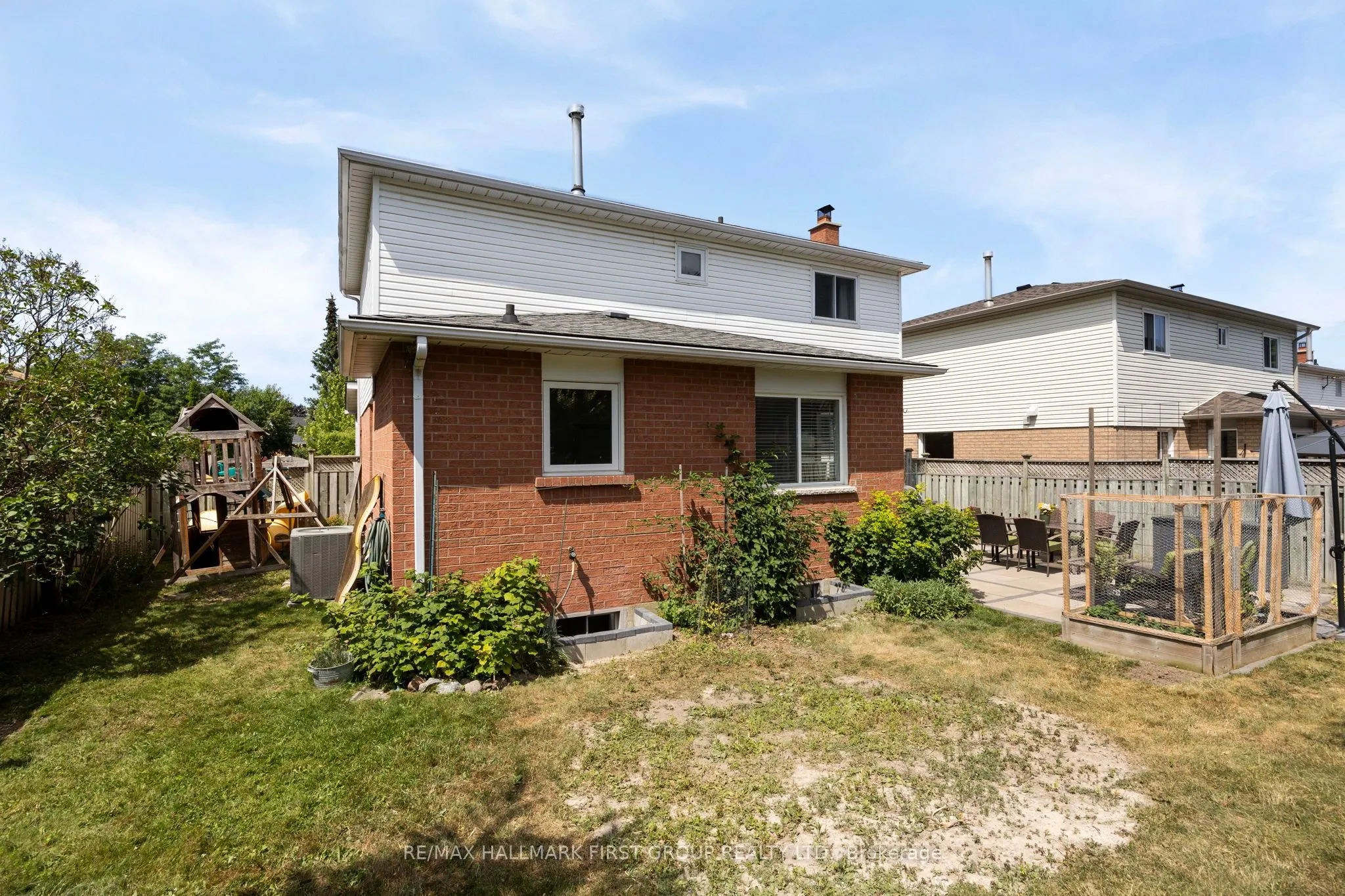 111 Clayton Crescent