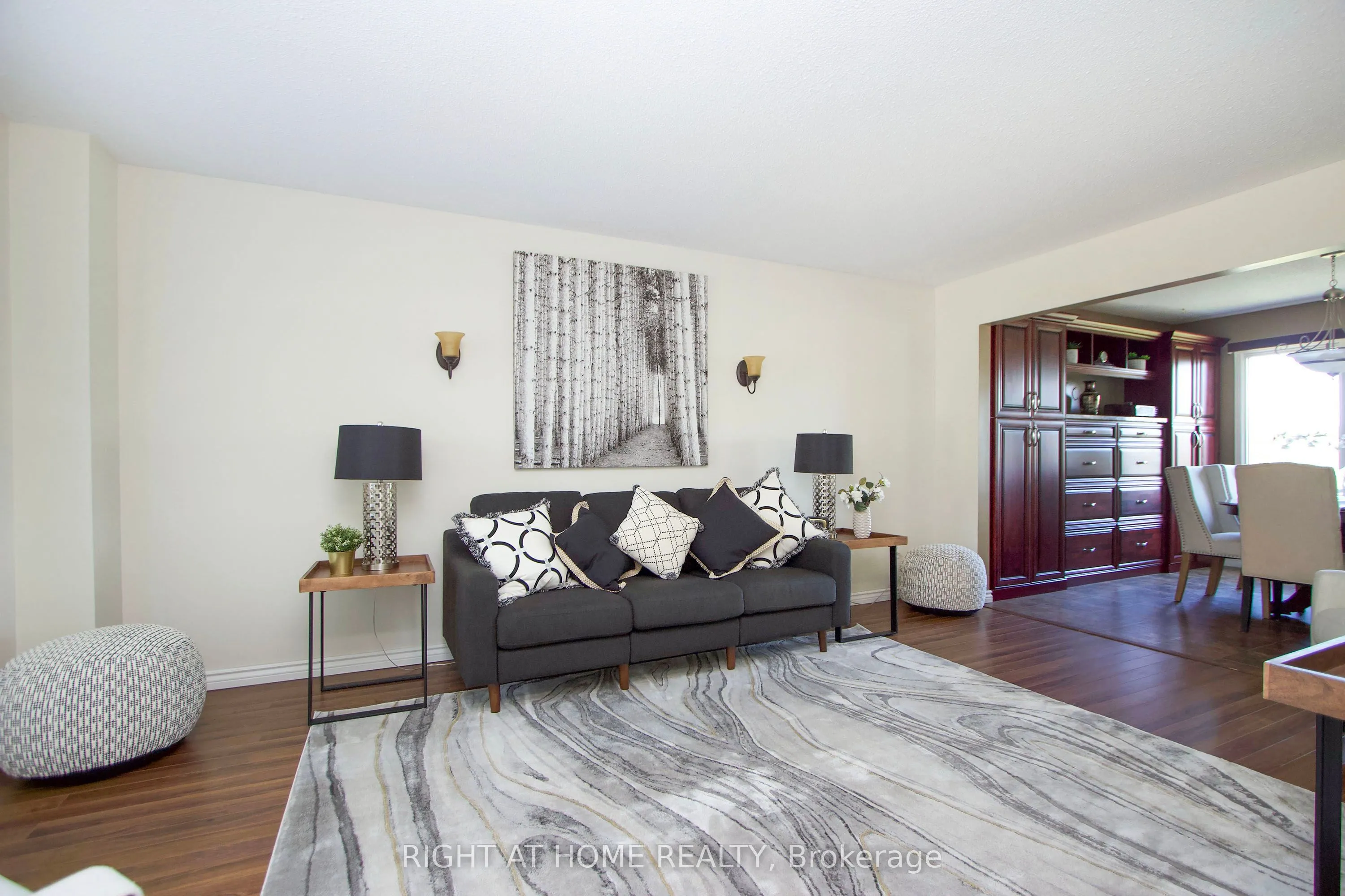 102 Hialeah Crescent