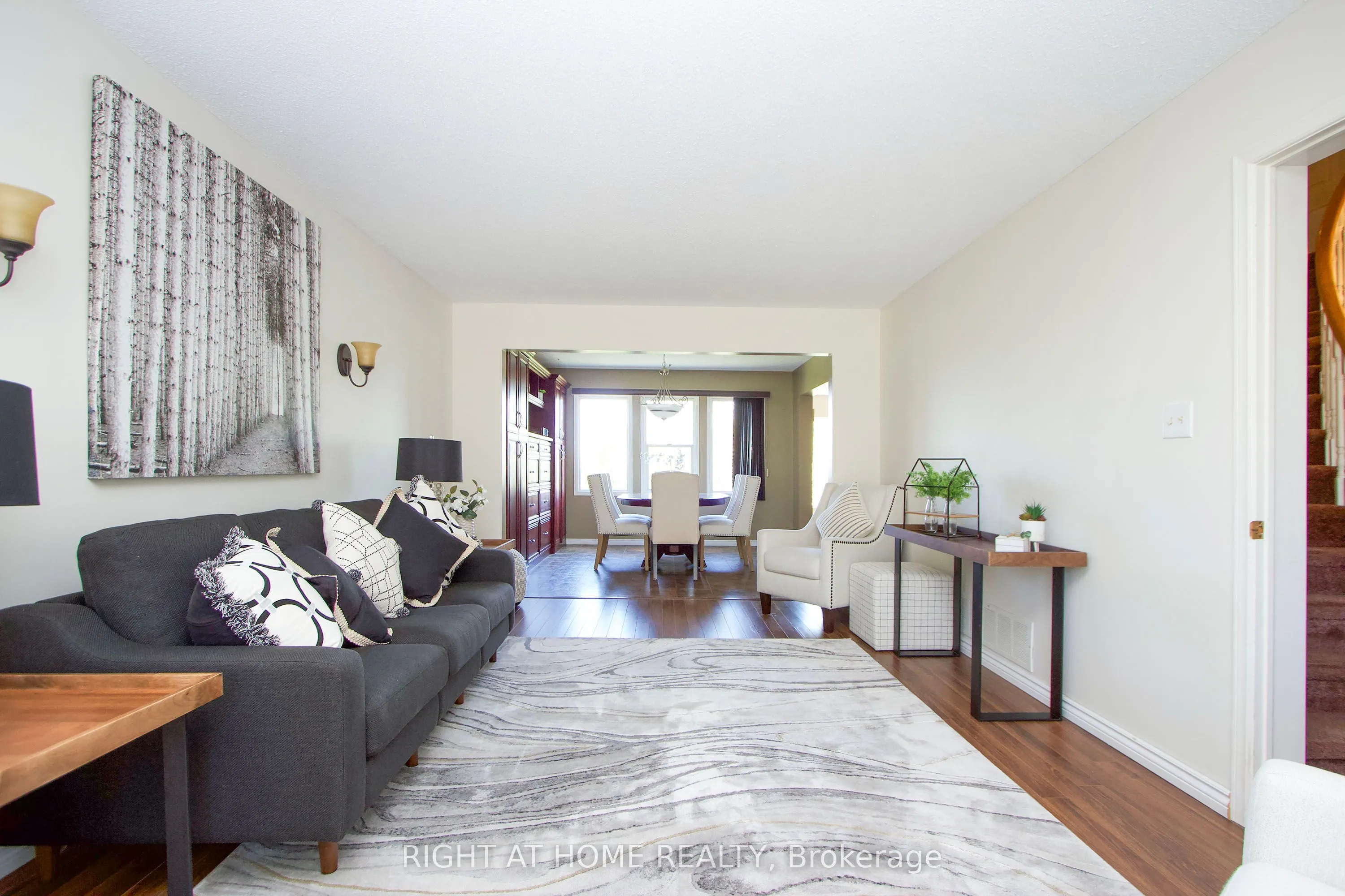 102 Hialeah Crescent
