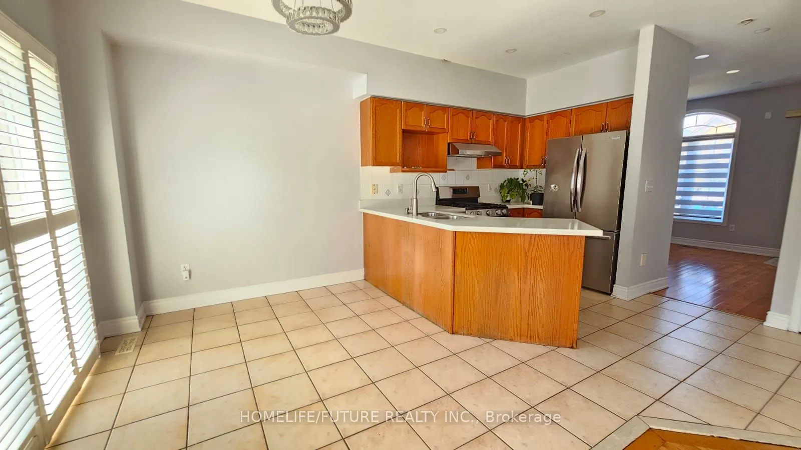 63 Knowles Drive