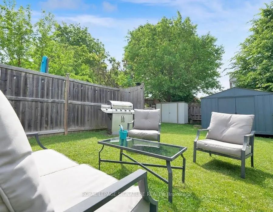 717 Keates Avenue, #Lower