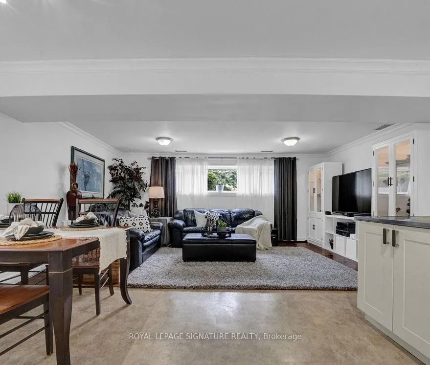 717 Keates Avenue, #Lower
