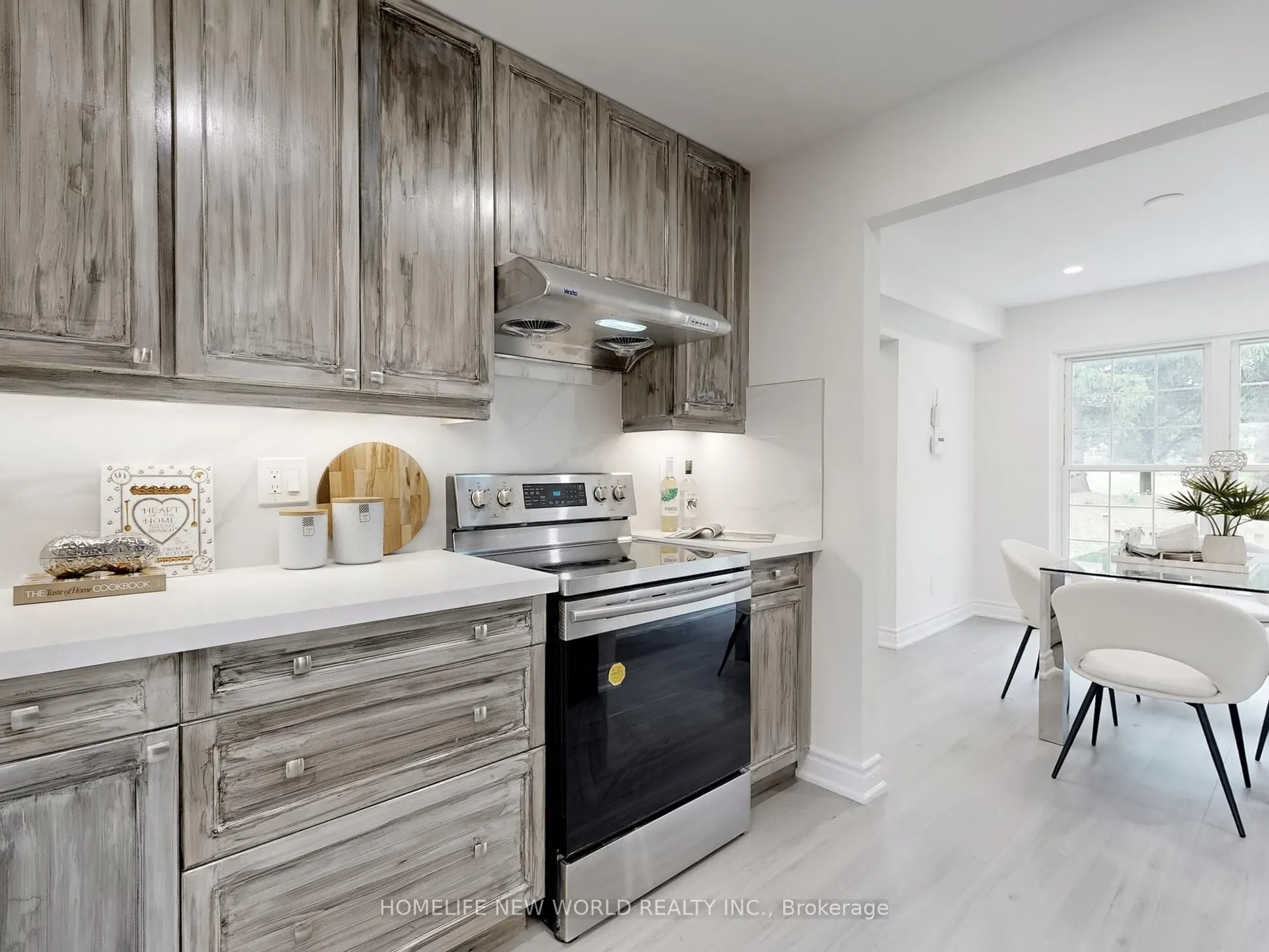 71 Cass Avenue, #54
