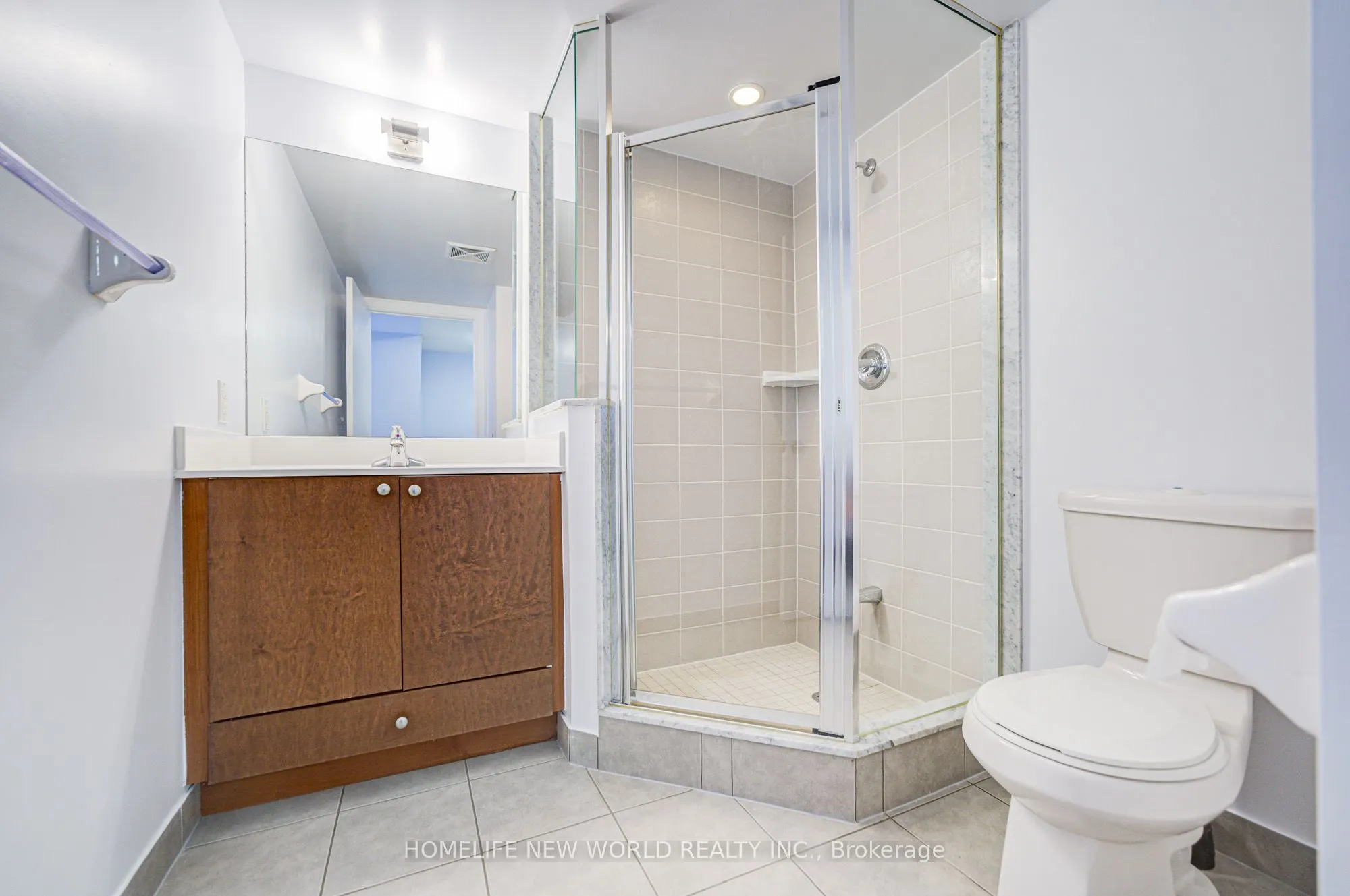 181 Village Green Square E, #1815