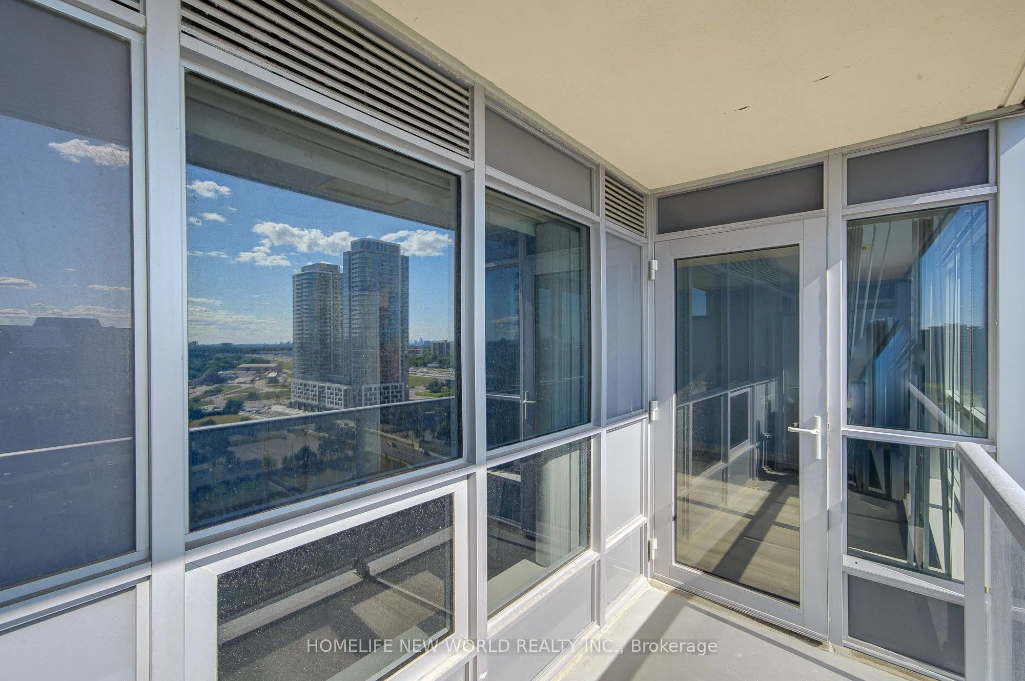 181 Village Green Square E, #1815