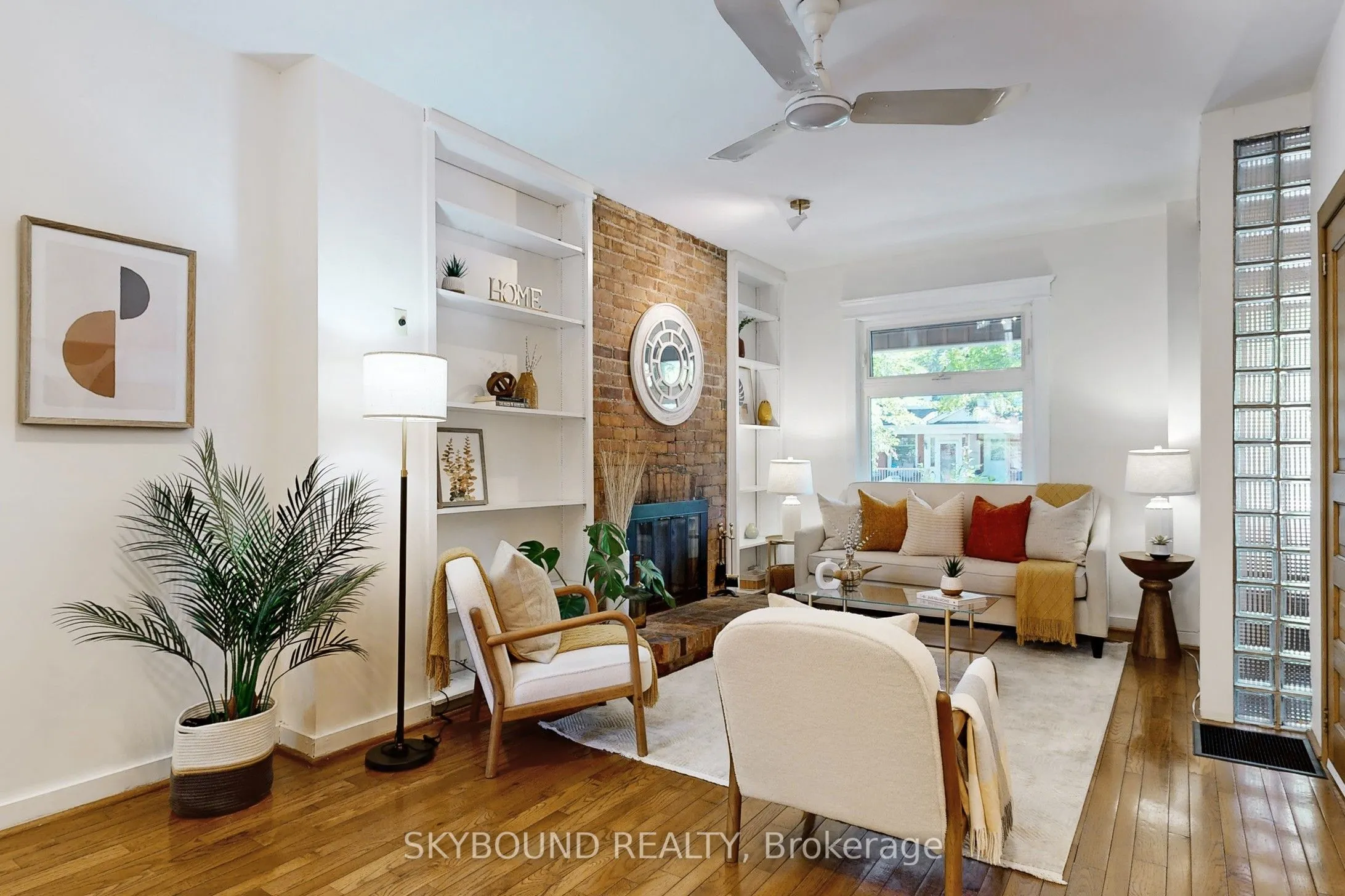 50 Dearbourne Avenue