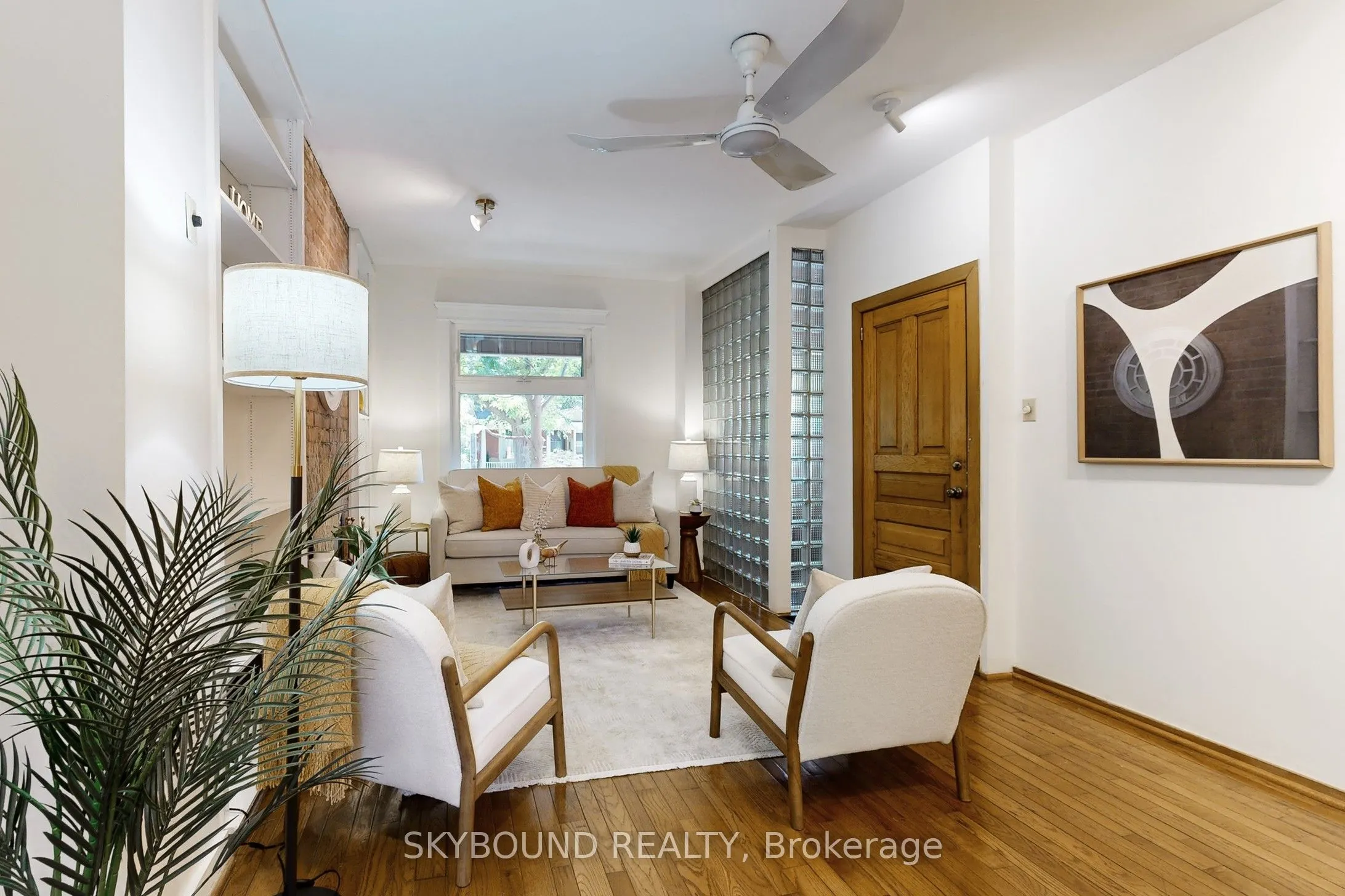 50 Dearbourne Avenue