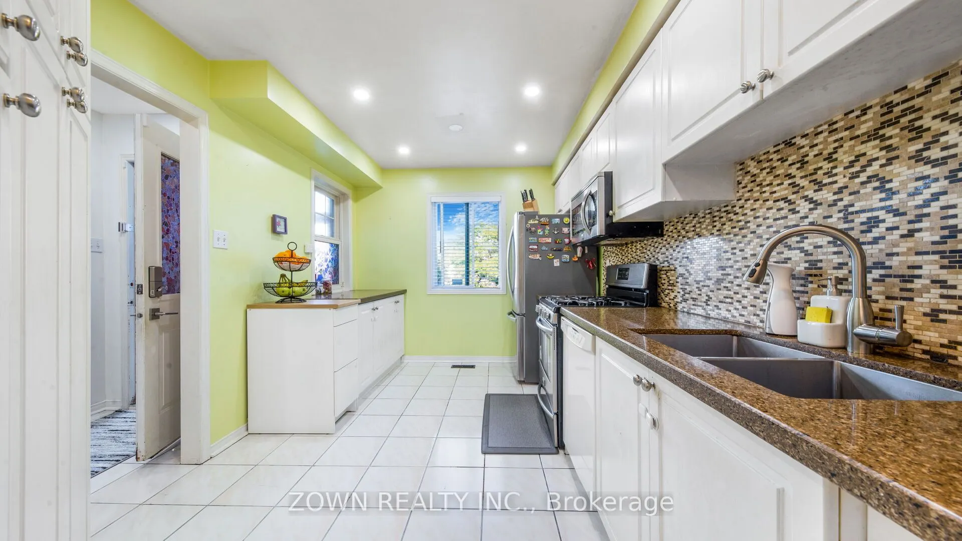 6 Mason Road, #2