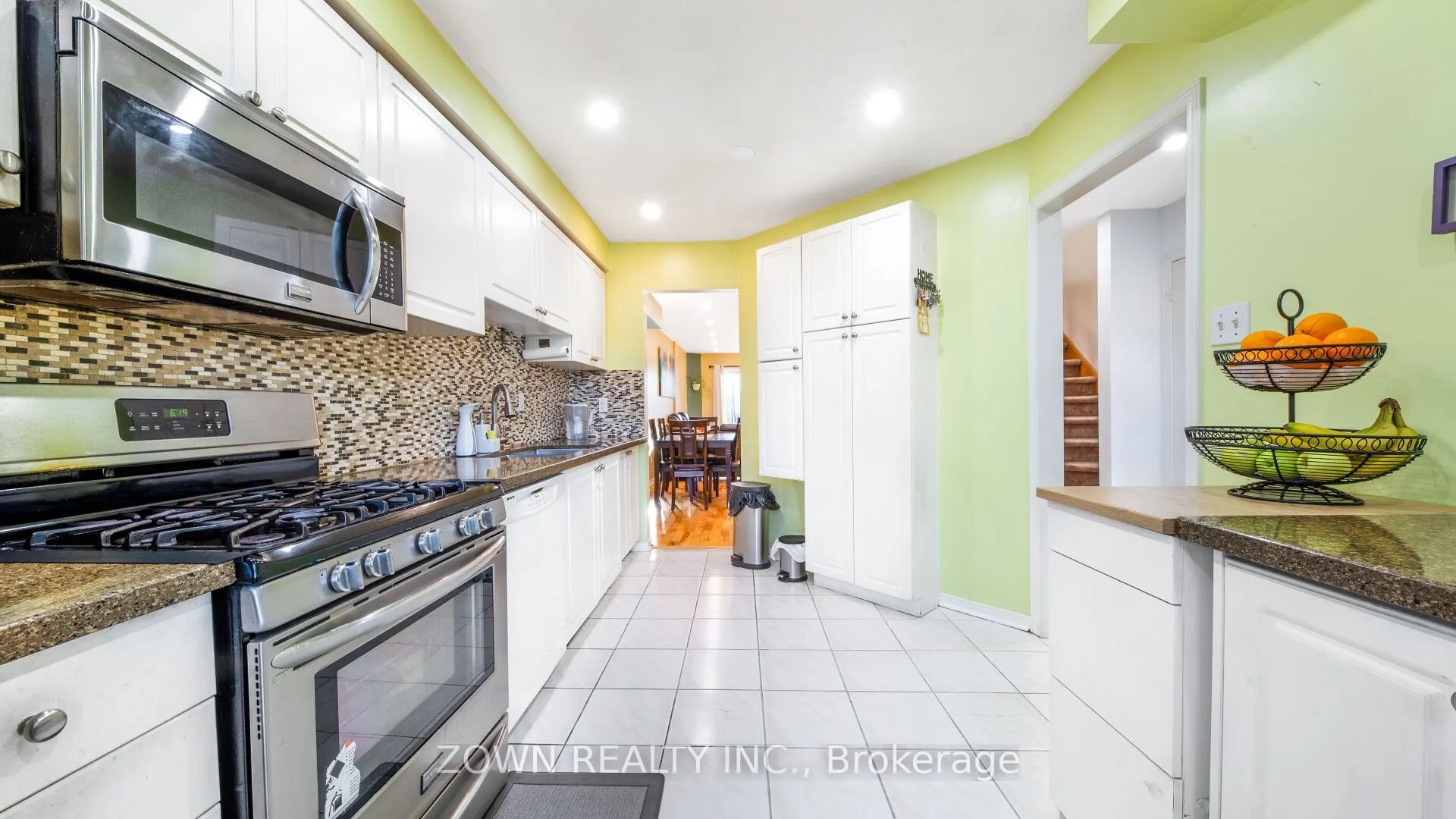 6 Mason Road, #2